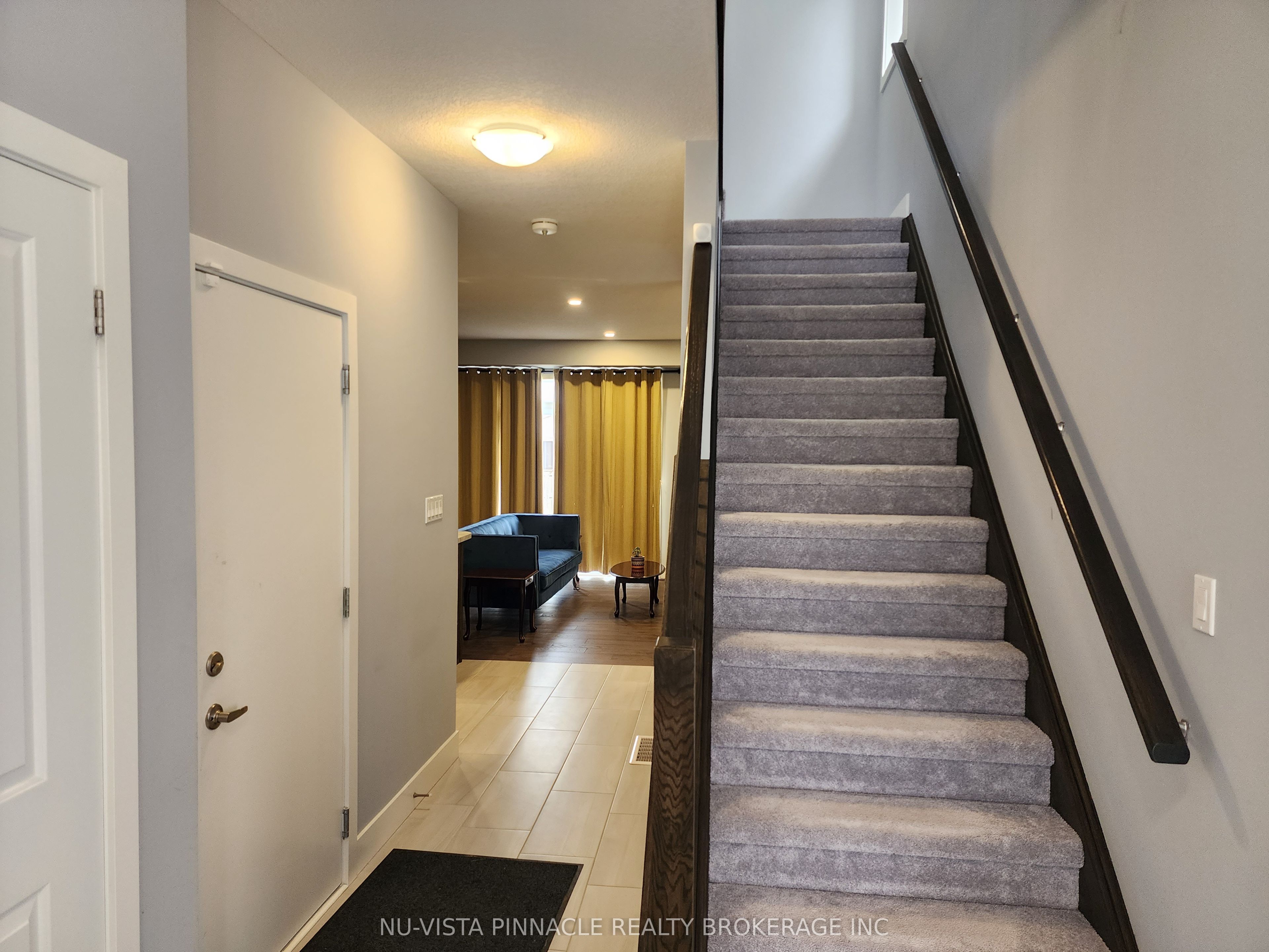 2424 Irish Moss Road Property Photo 6