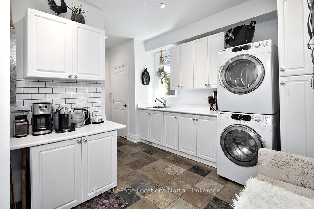 138 Rankin's Crescent Property Photo 18