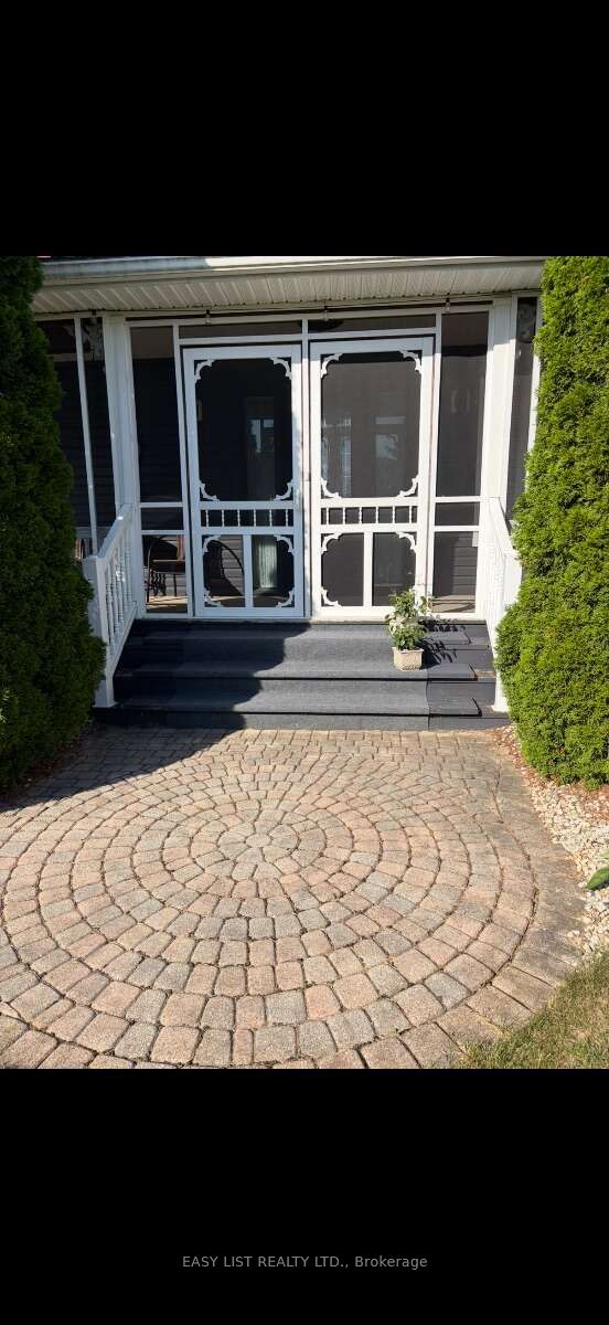 2 Joanne Crescent Property Photo 29