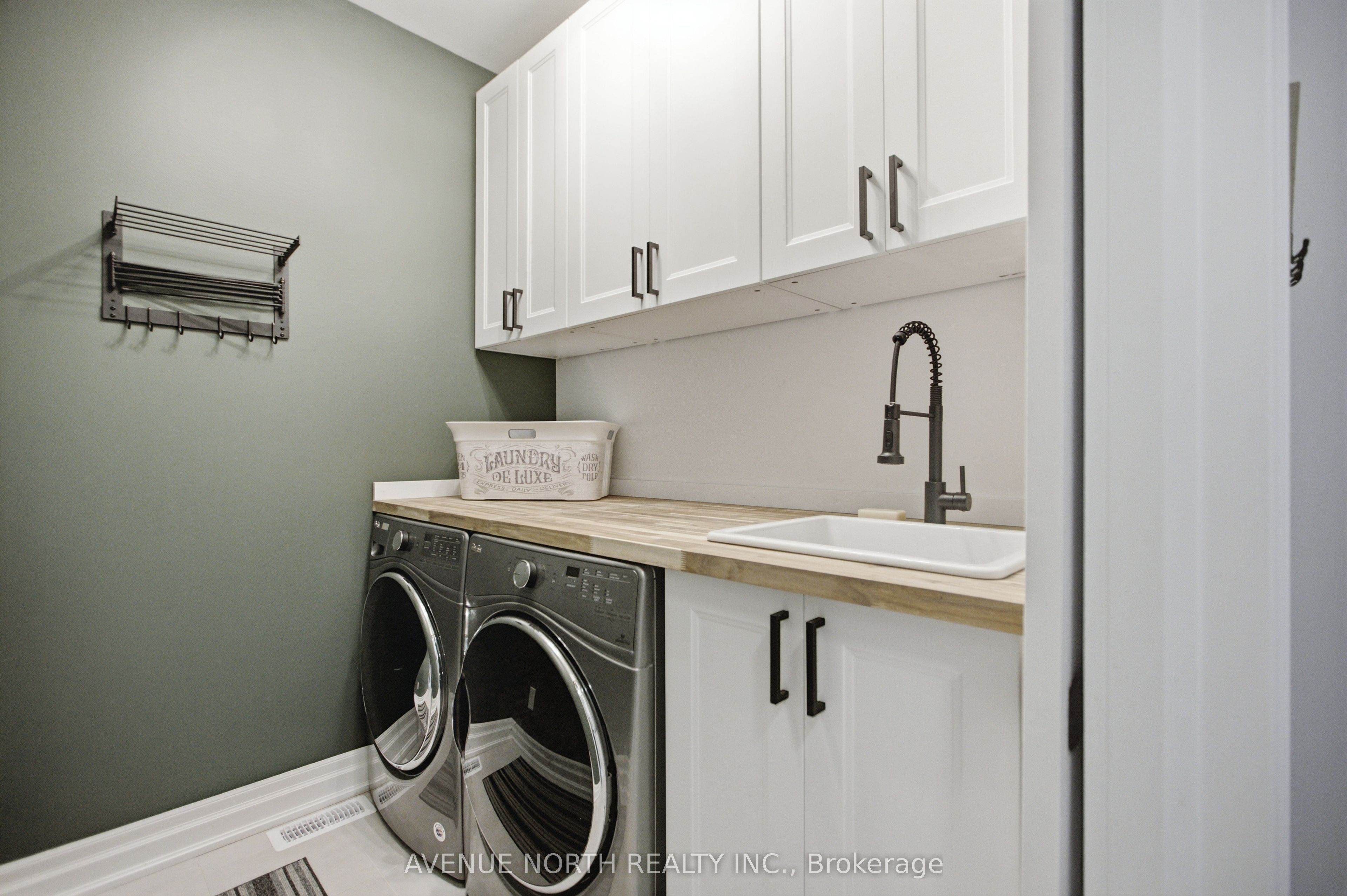 36 Nancy Street Property Photo 14