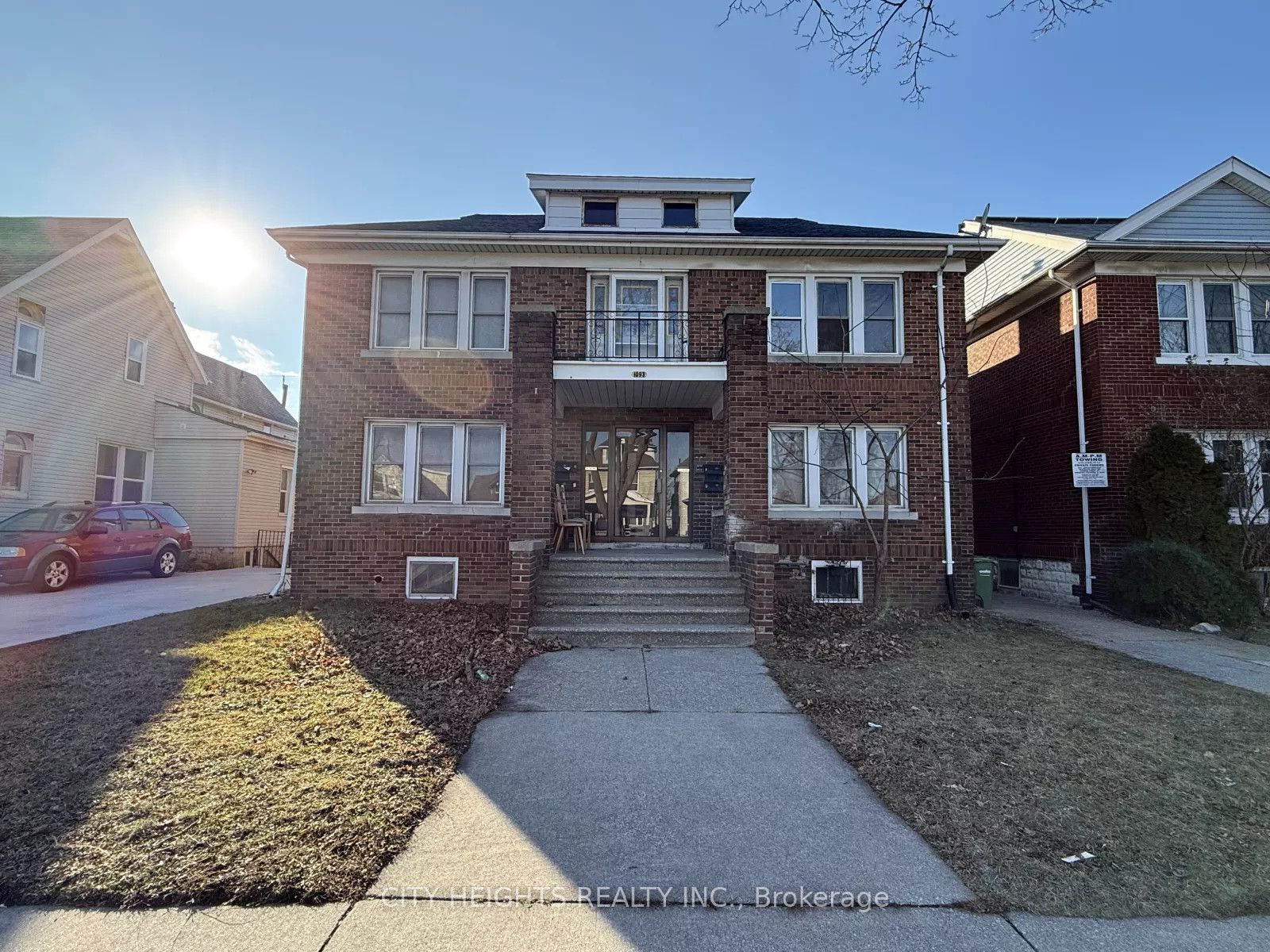 1093 Howard Avenue 4 Property Photo 1