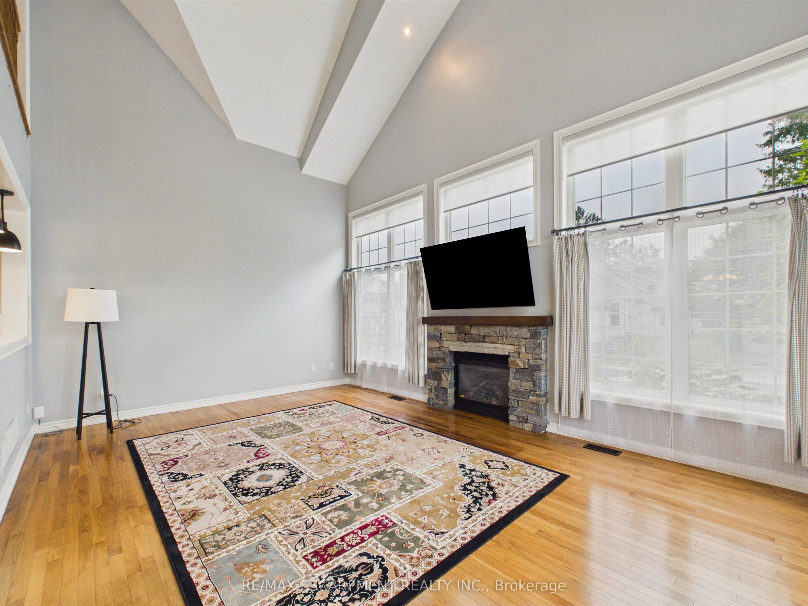 23 Spencer Street Property Photo 13