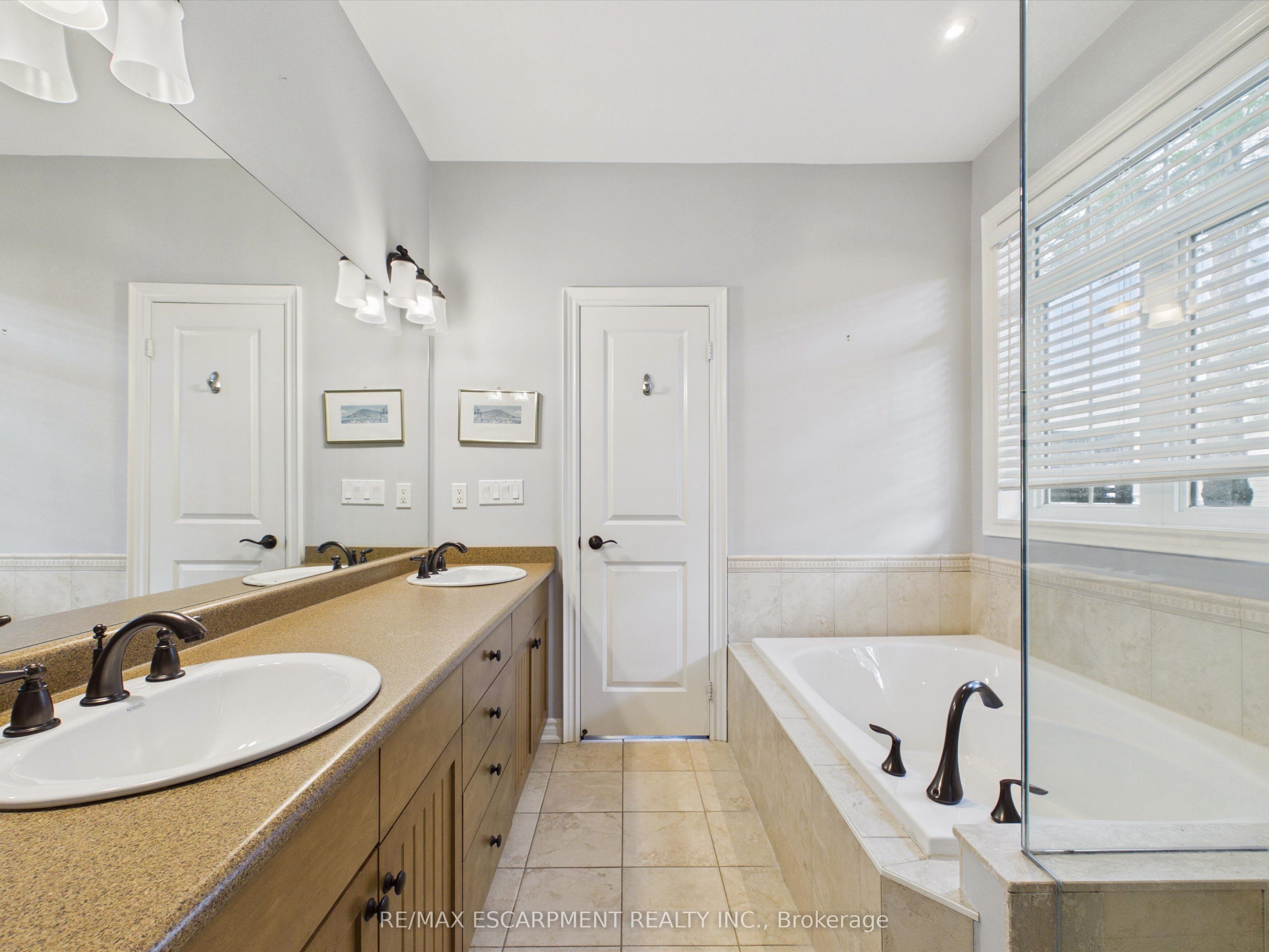 23 Spencer Street Property Photo 20