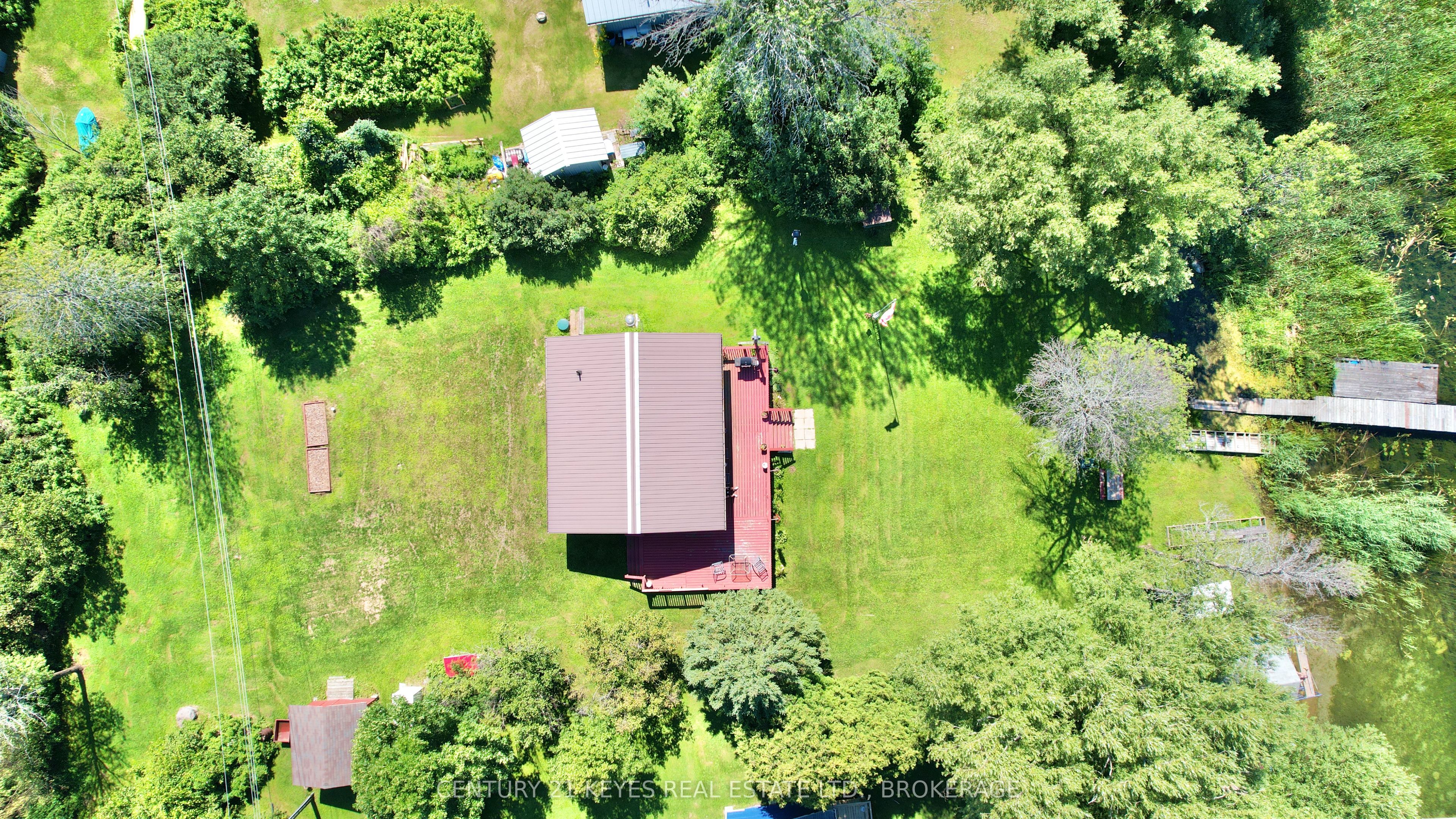 170 Hay Island Property Photo 4