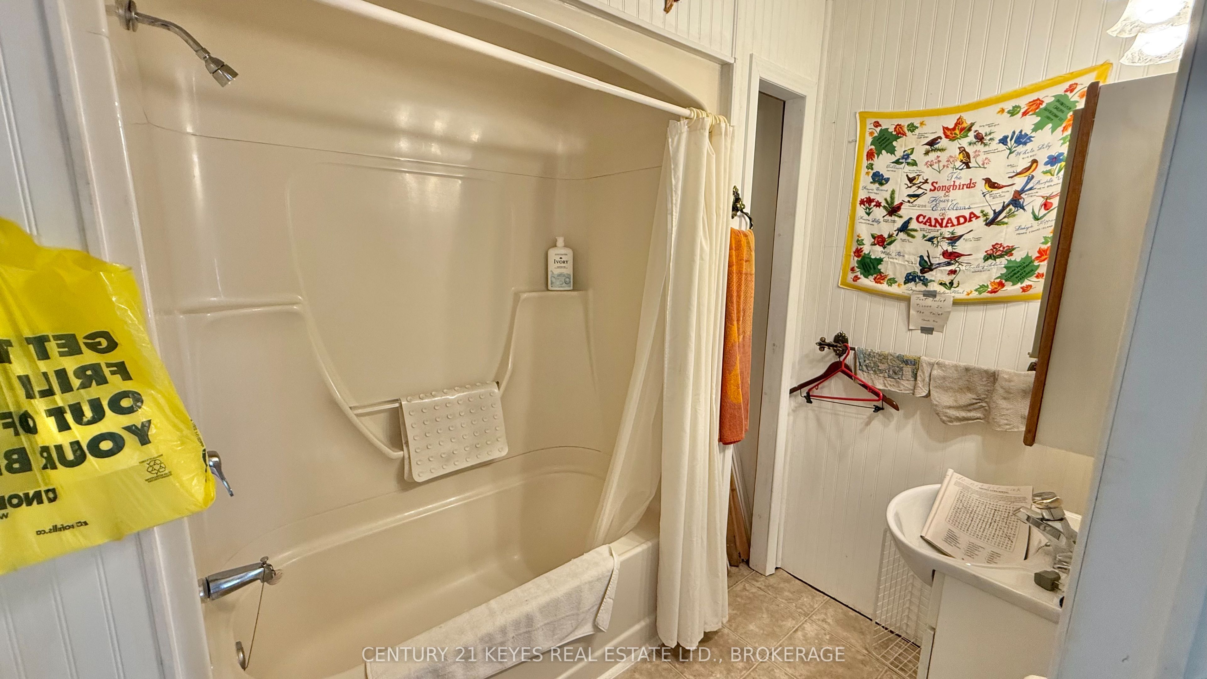 170 Hay Island Property Photo 20