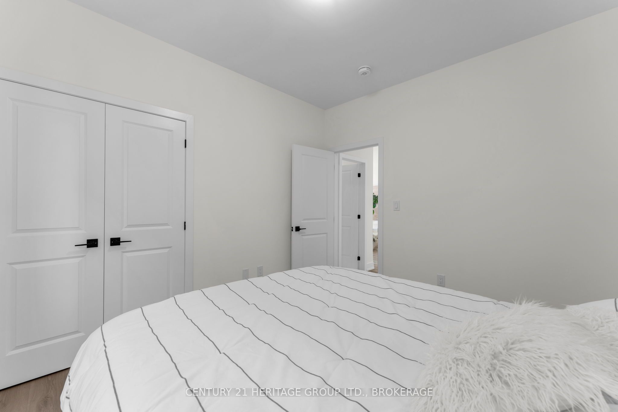 56 Dusenbury Drive Property Photo 12