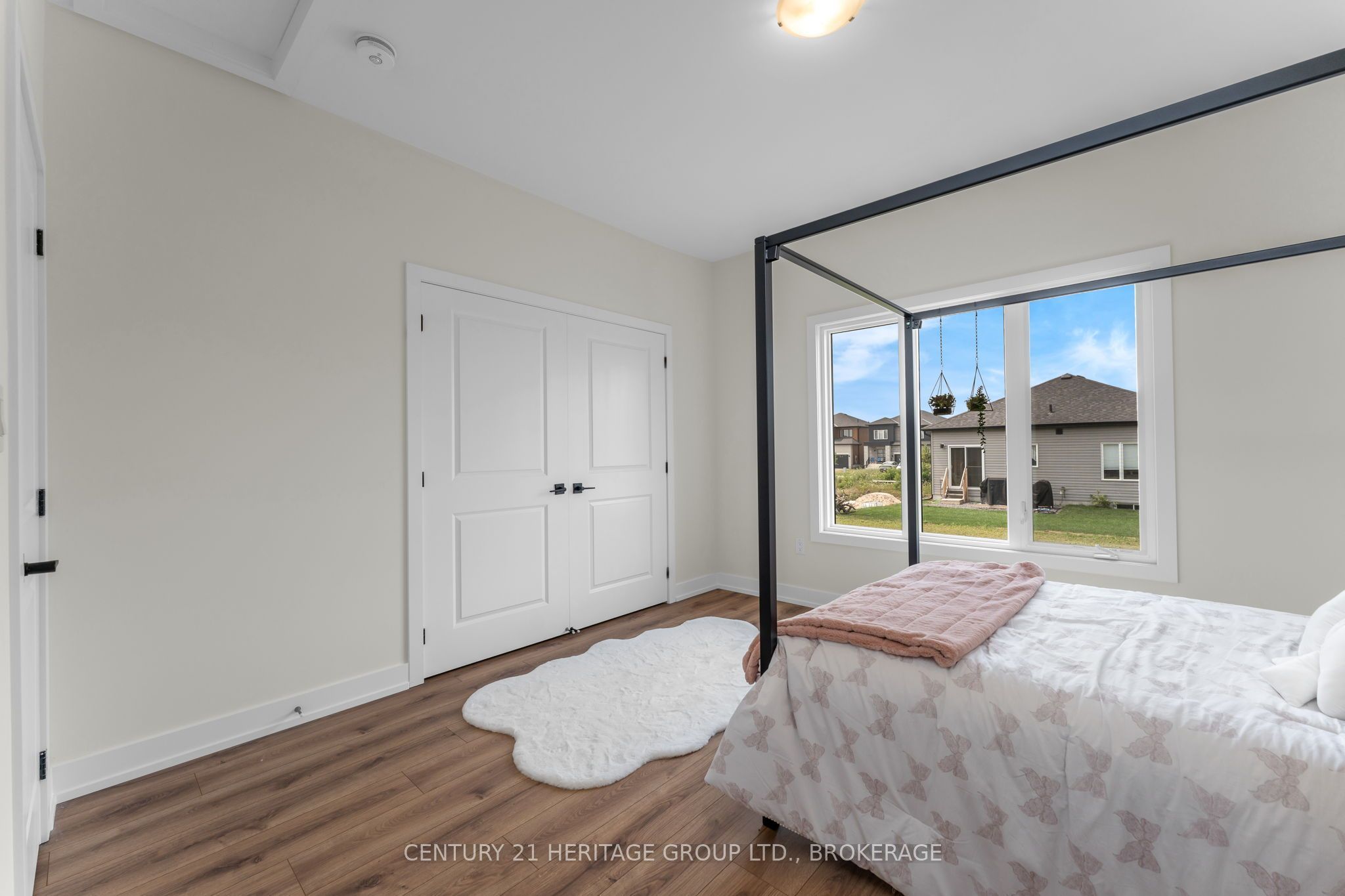 60 Dusenbury Drive Property Photo 7