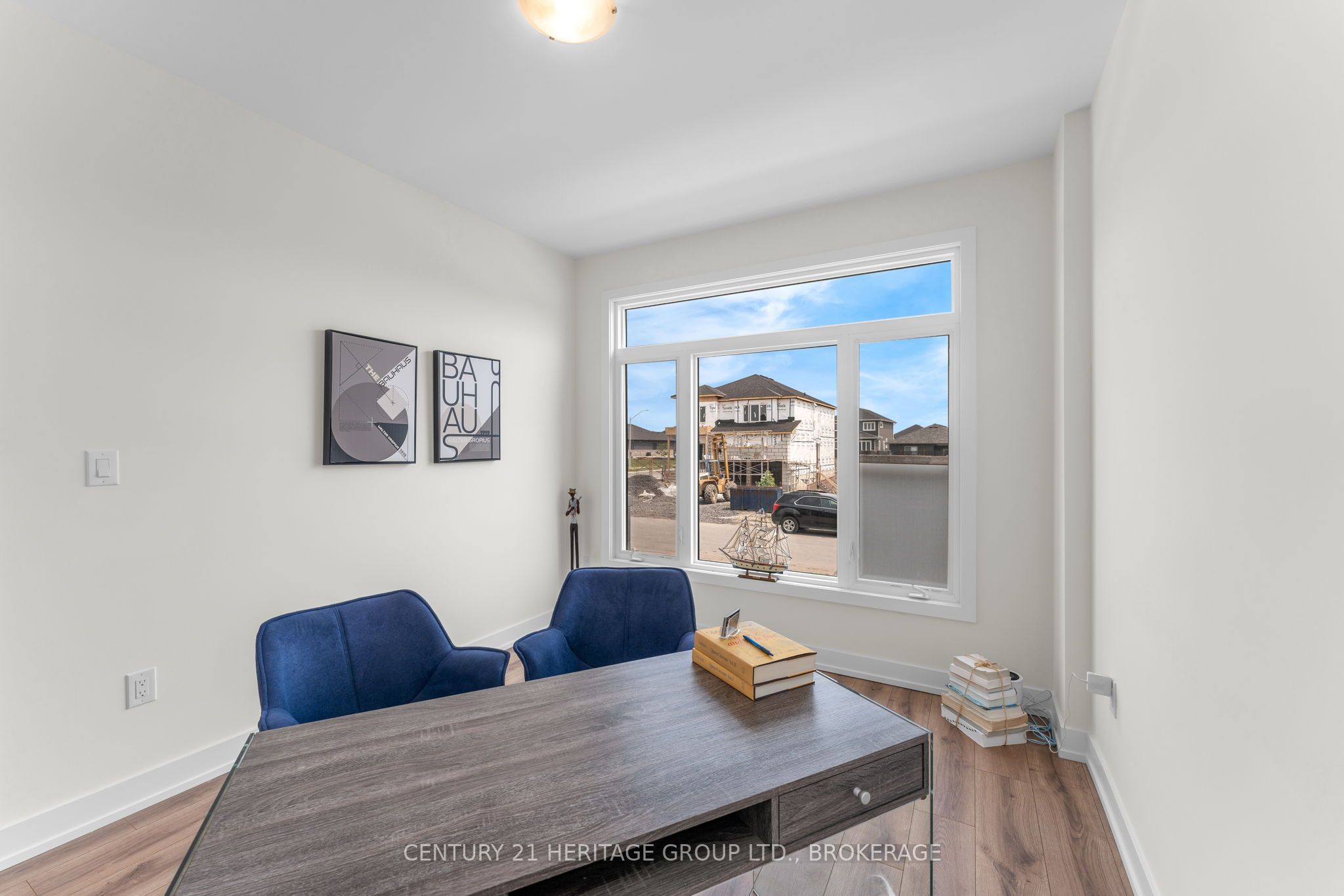 60 Dusenbury Drive Property Photo 16