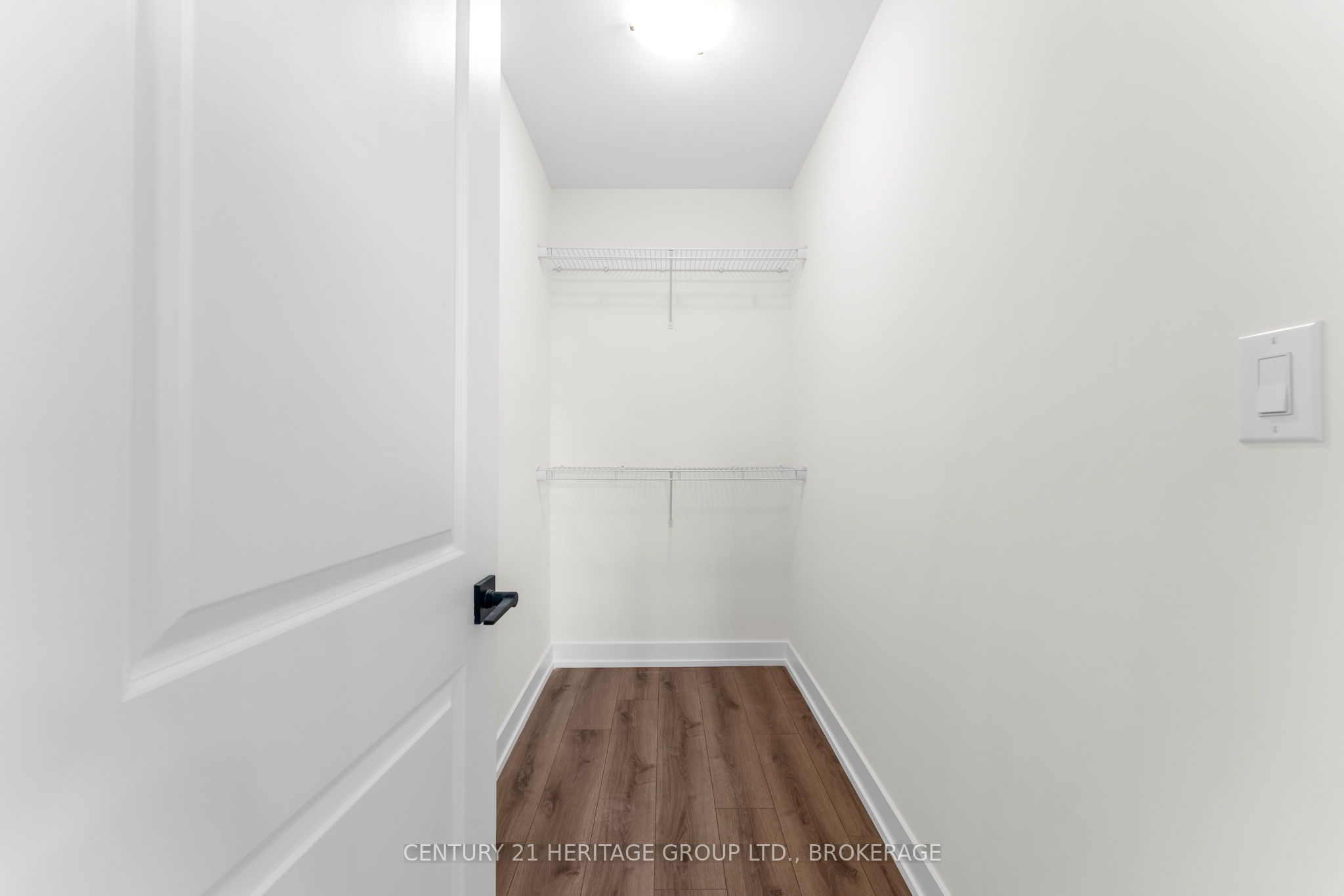 60 Dusenbury Drive Property Photo 37