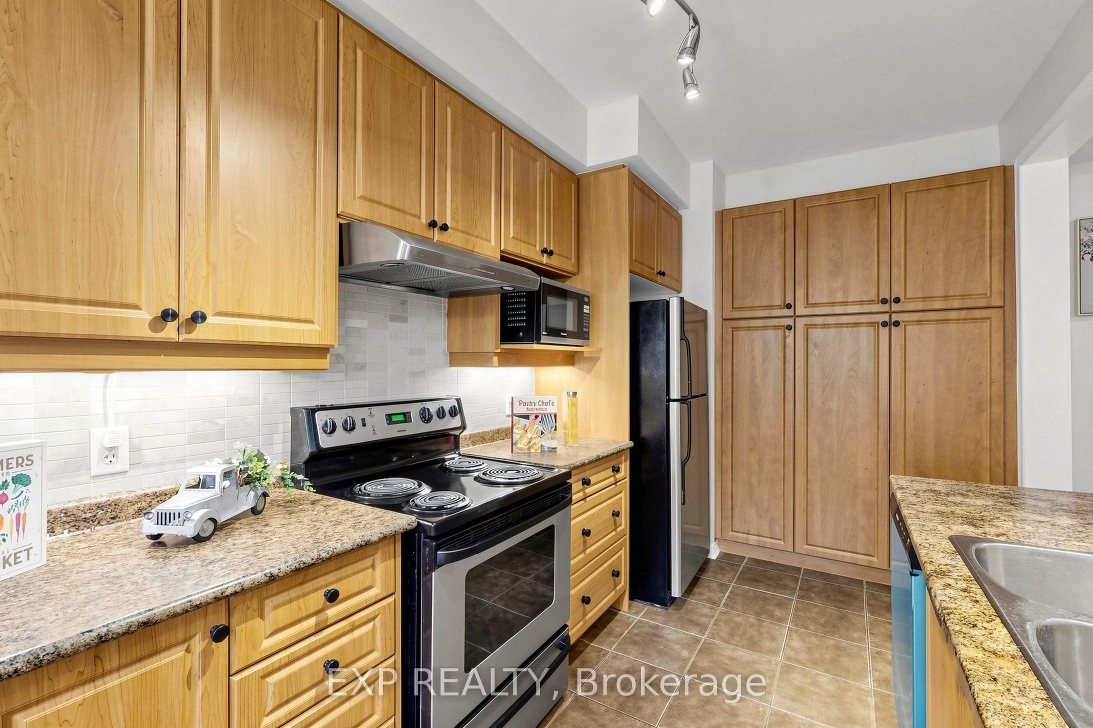 2-28 Doon Mills Drive Property Photo 20