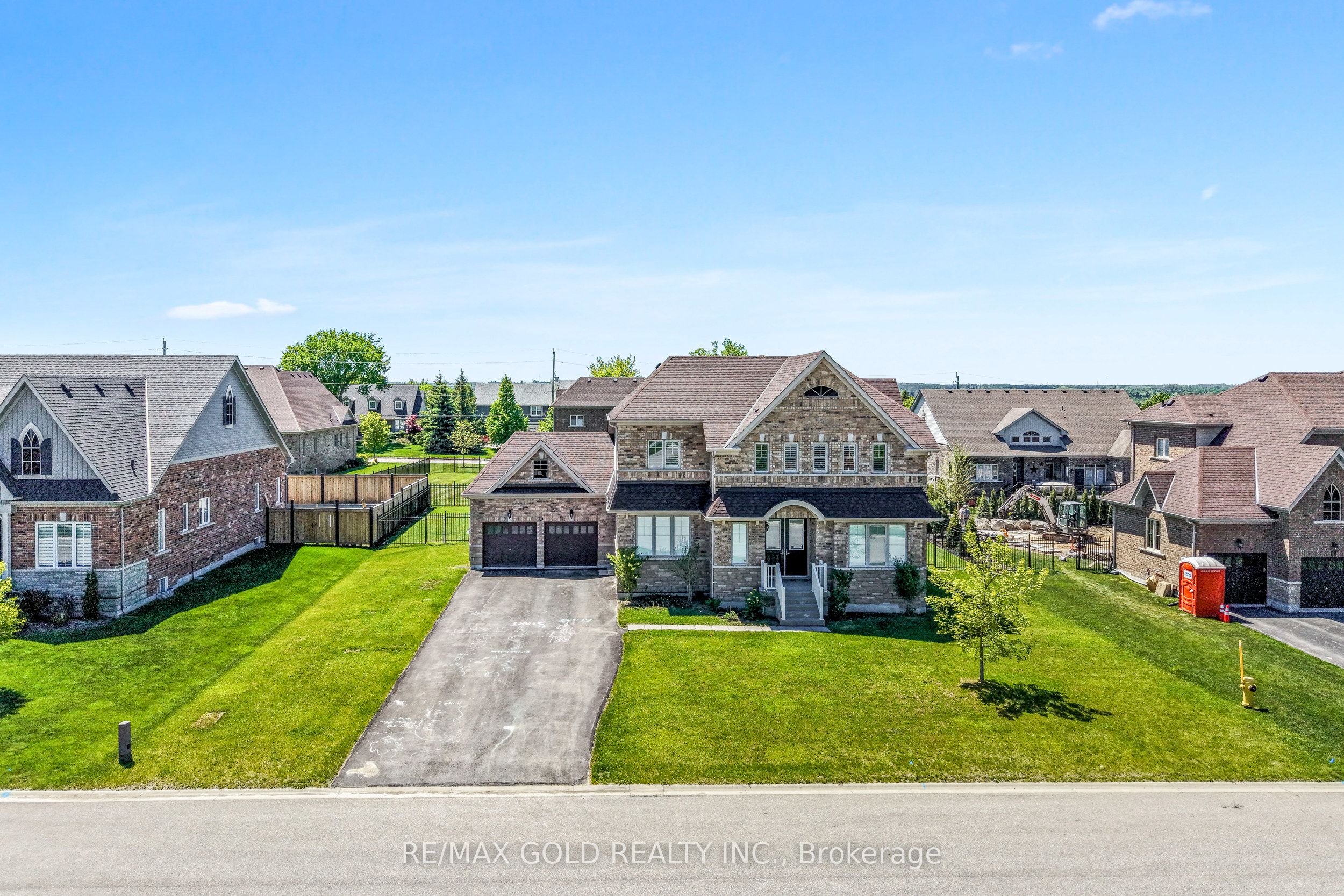 16 Meek Avenue Property Photo 5