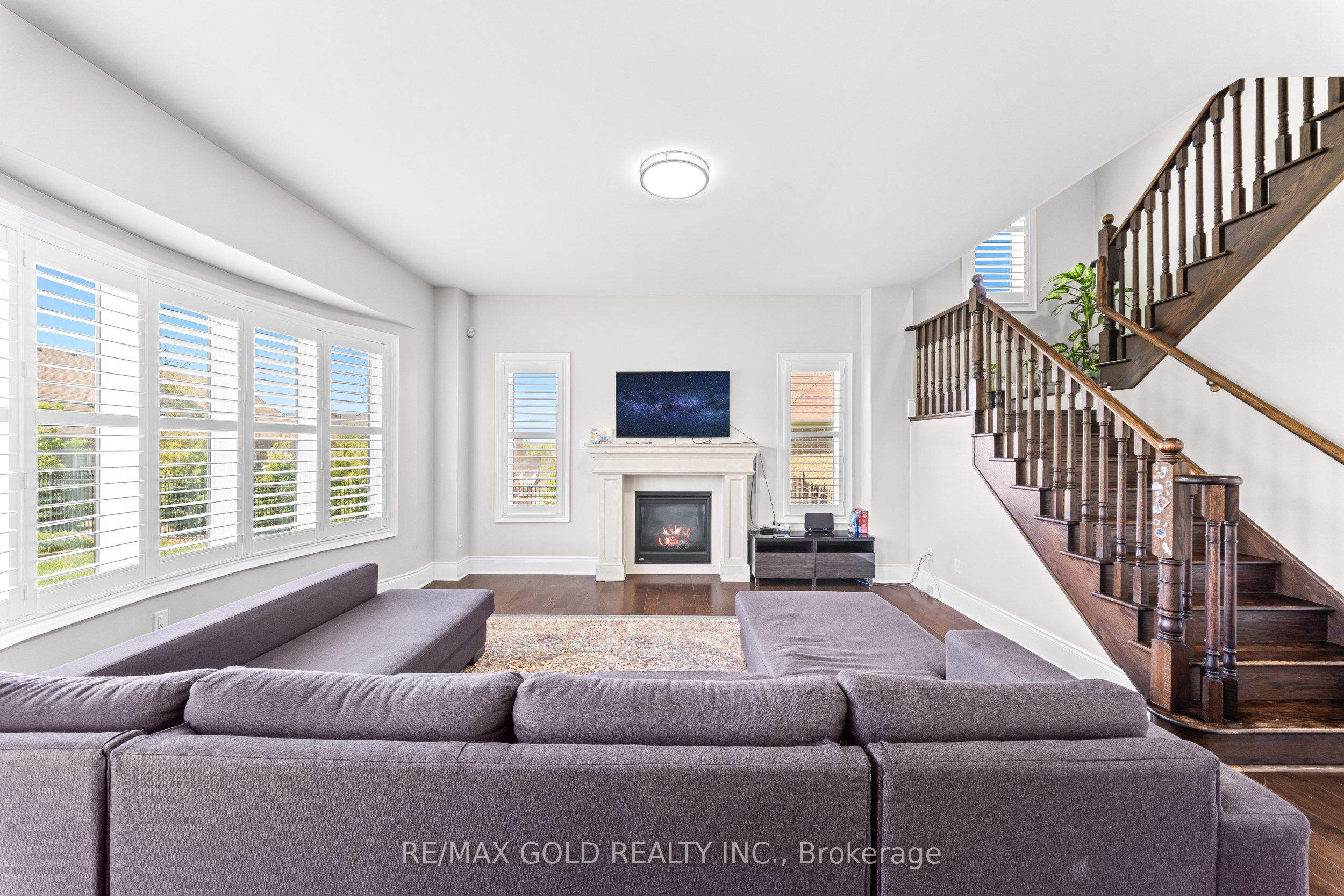 16 Meek Avenue Property Photo 22