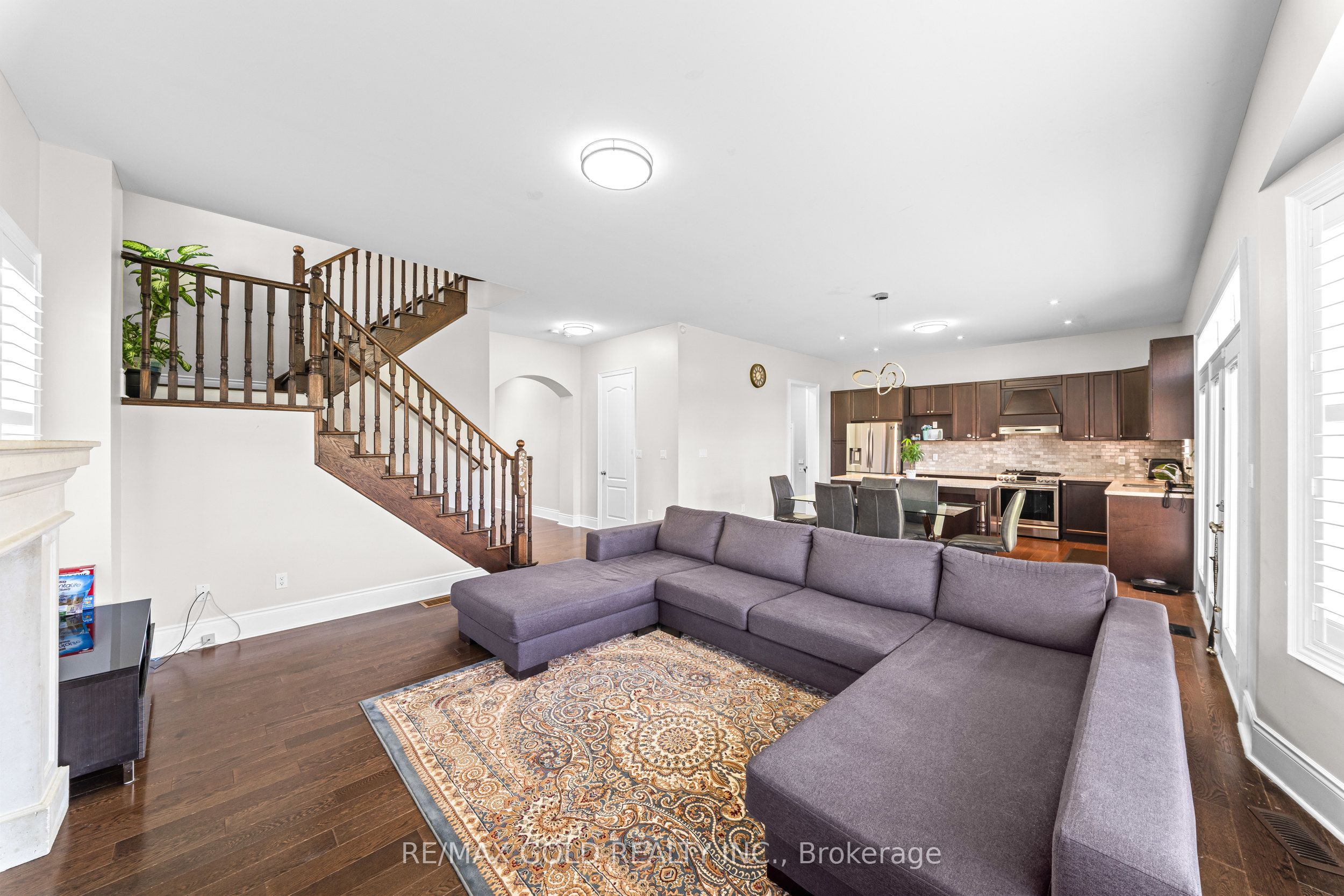 16 Meek Avenue Property Photo 23