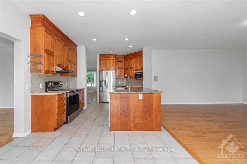 2370 Le Ruisseau Circle Property Photo 8