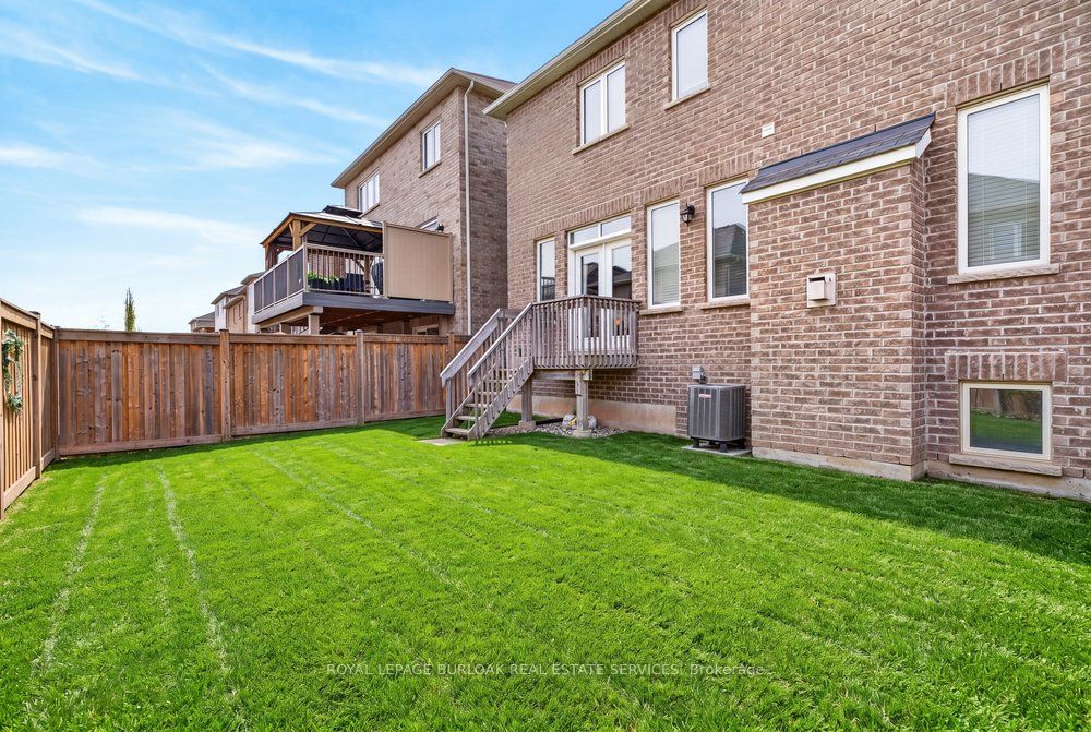 145 Stillwater Crescent Property Photo 35