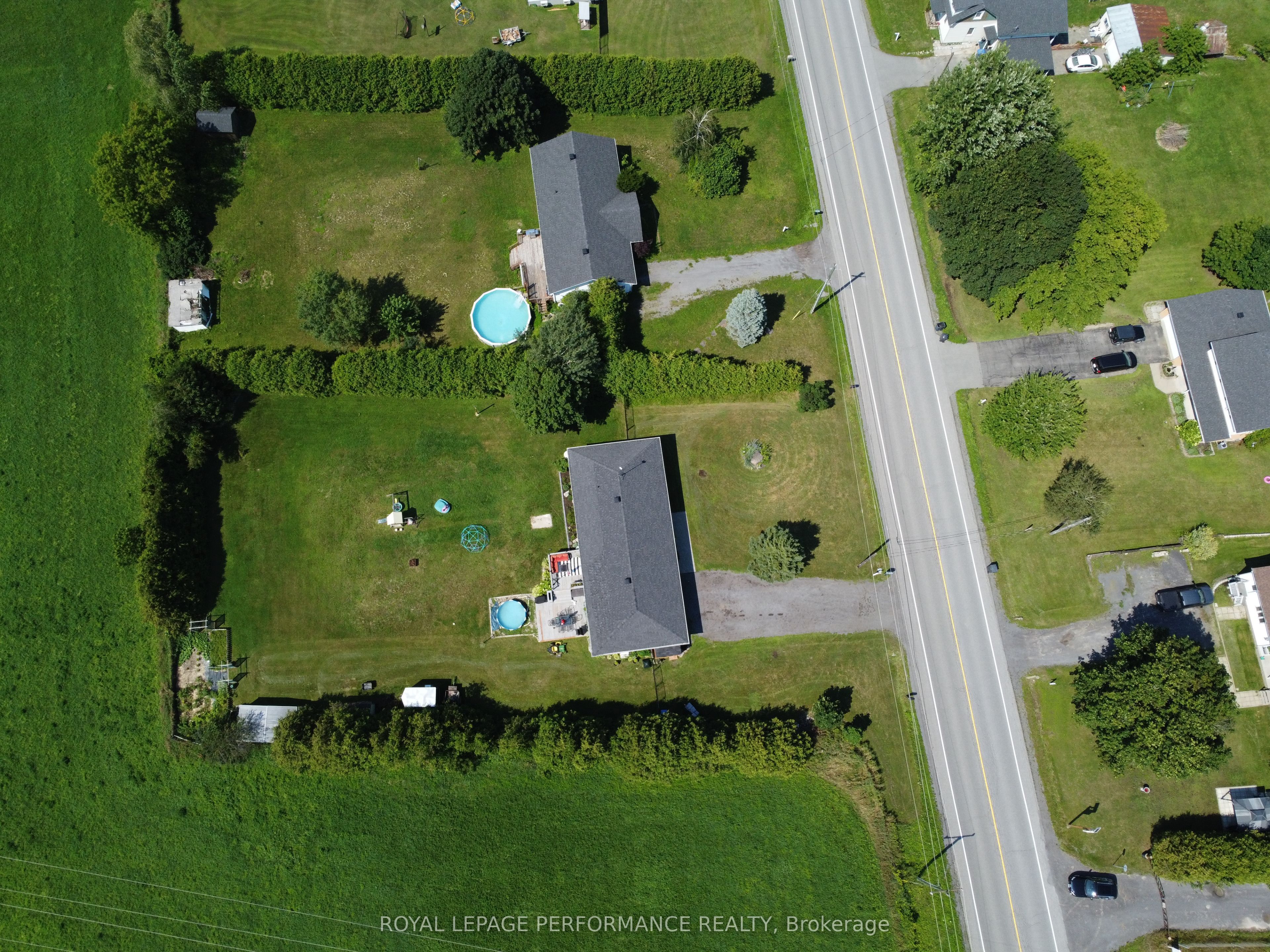 1890 Cassburn Road Property Photo 31