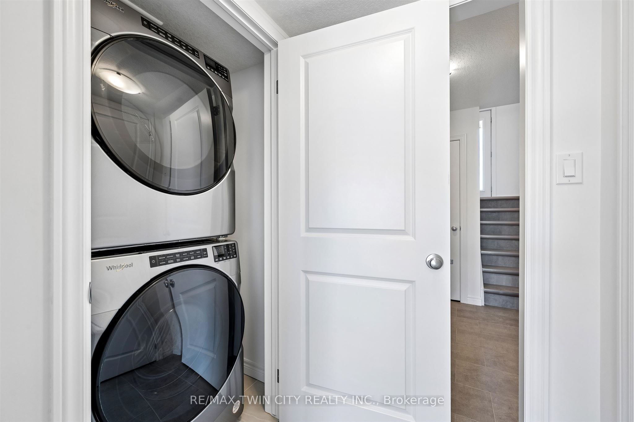 14 Sora Lane Property Photo 25