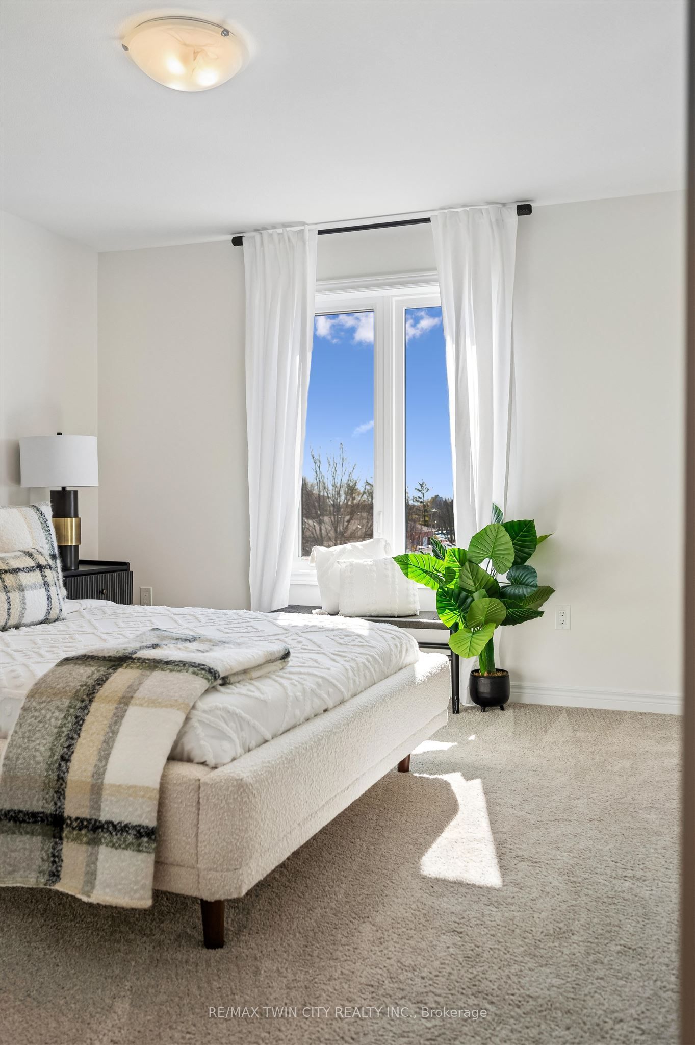 14 Sora Lane Property Photo 31