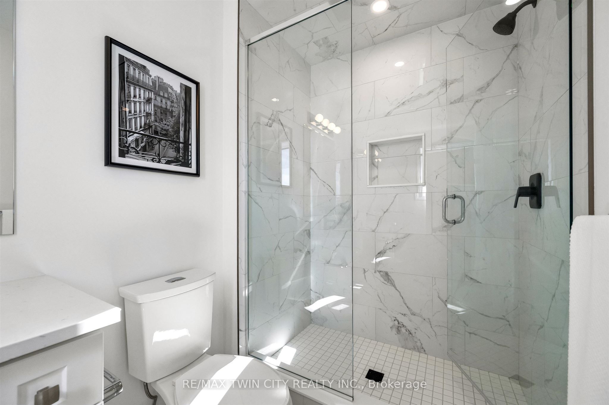 14 Sora Lane Property Photo 33