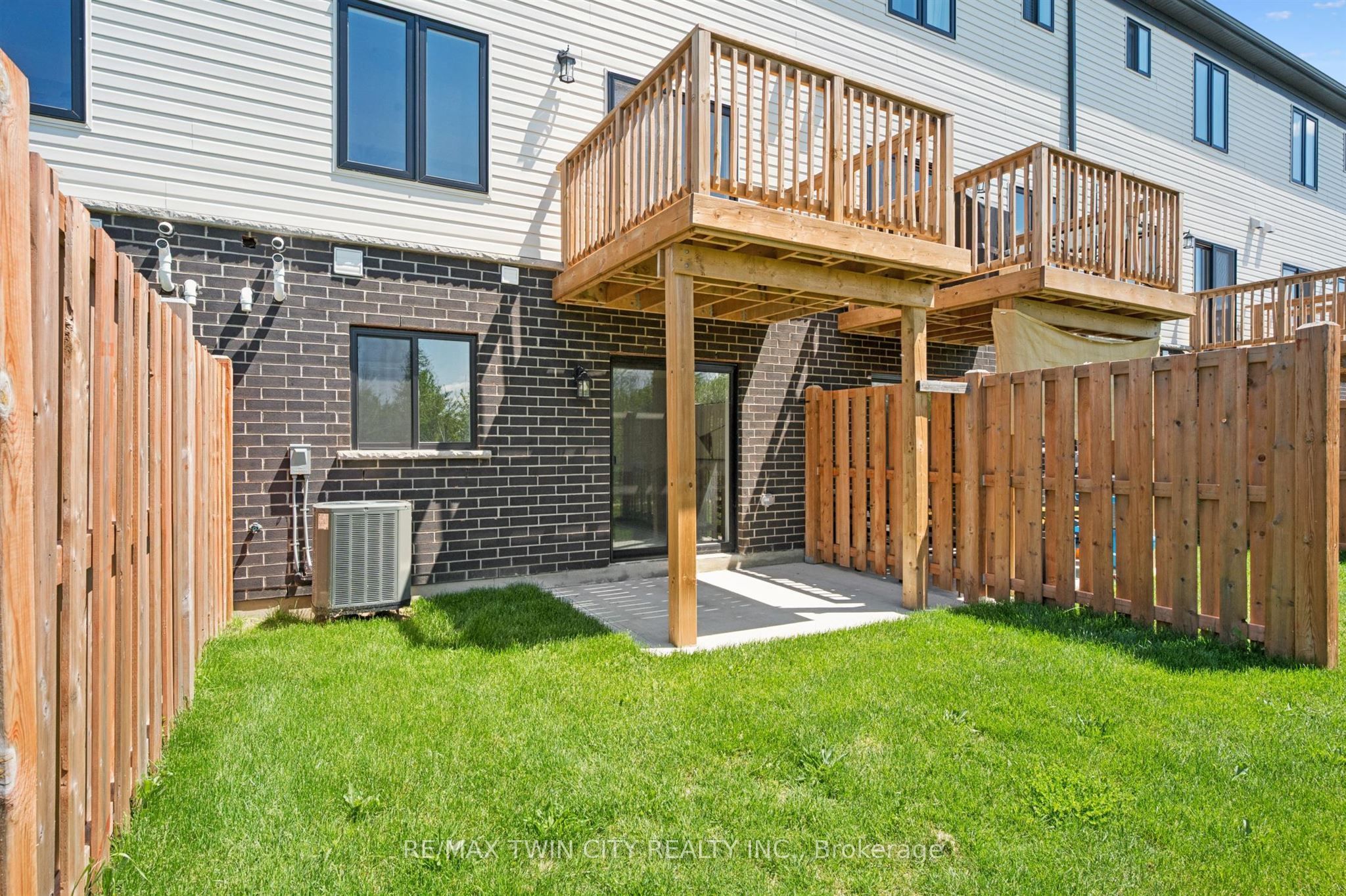 14 Sora Lane Property Photo 37