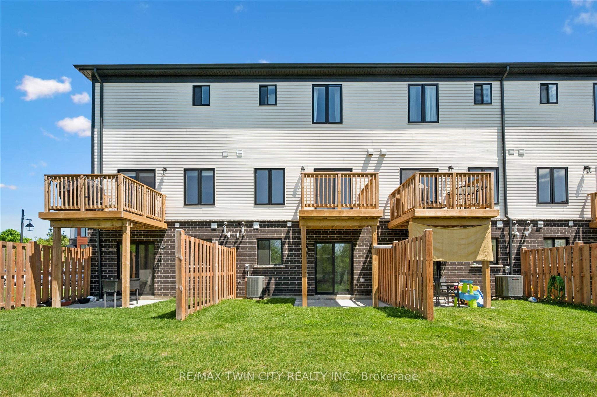 14 Sora Lane Property Photo 38