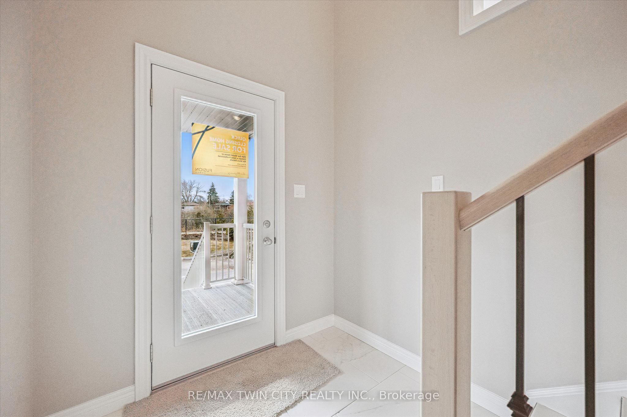 27 Sora Lane Property Photo 4