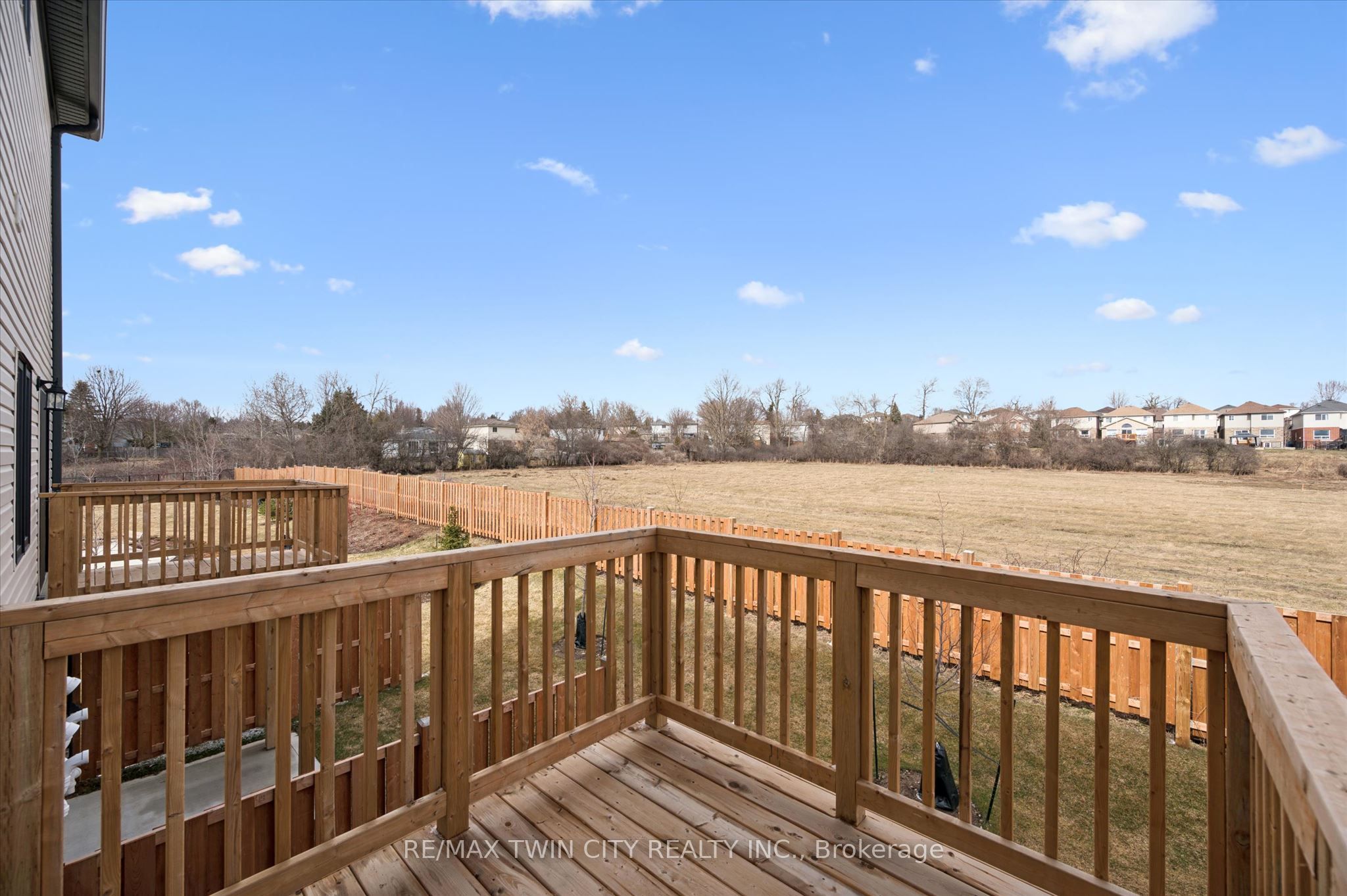 27 Sora Lane Property Photo 33