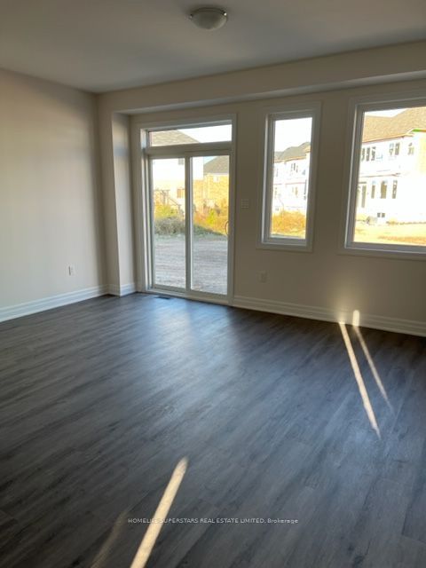 9258 Griffon Street Property Photo 6