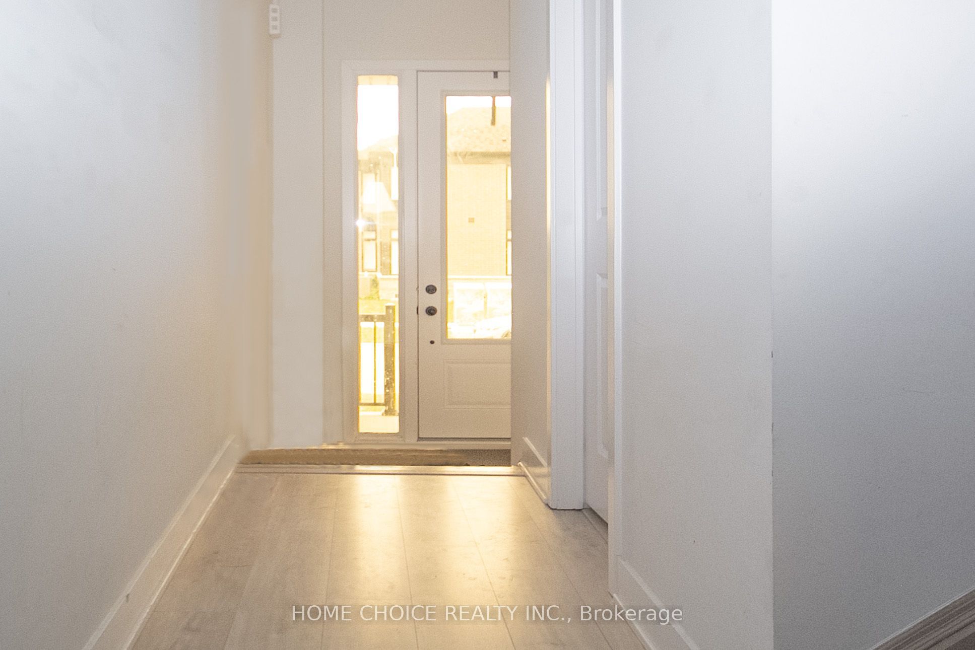 639 Pollock Grove Property Photo 4