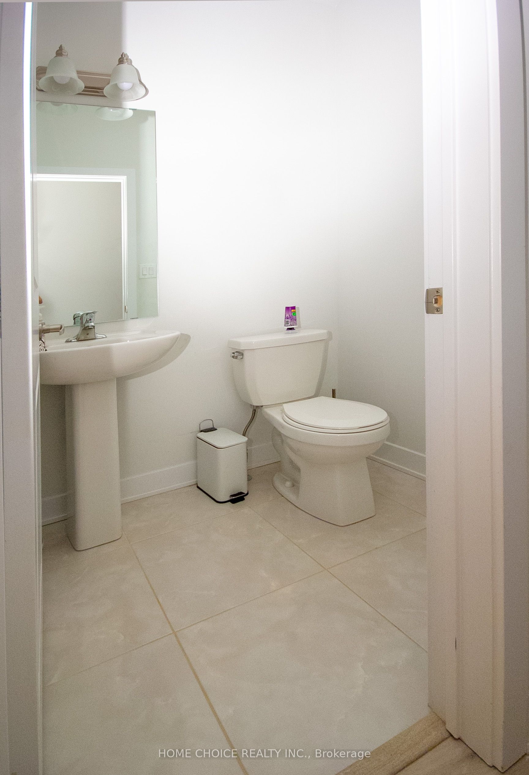639 Pollock Grove Property Photo 10