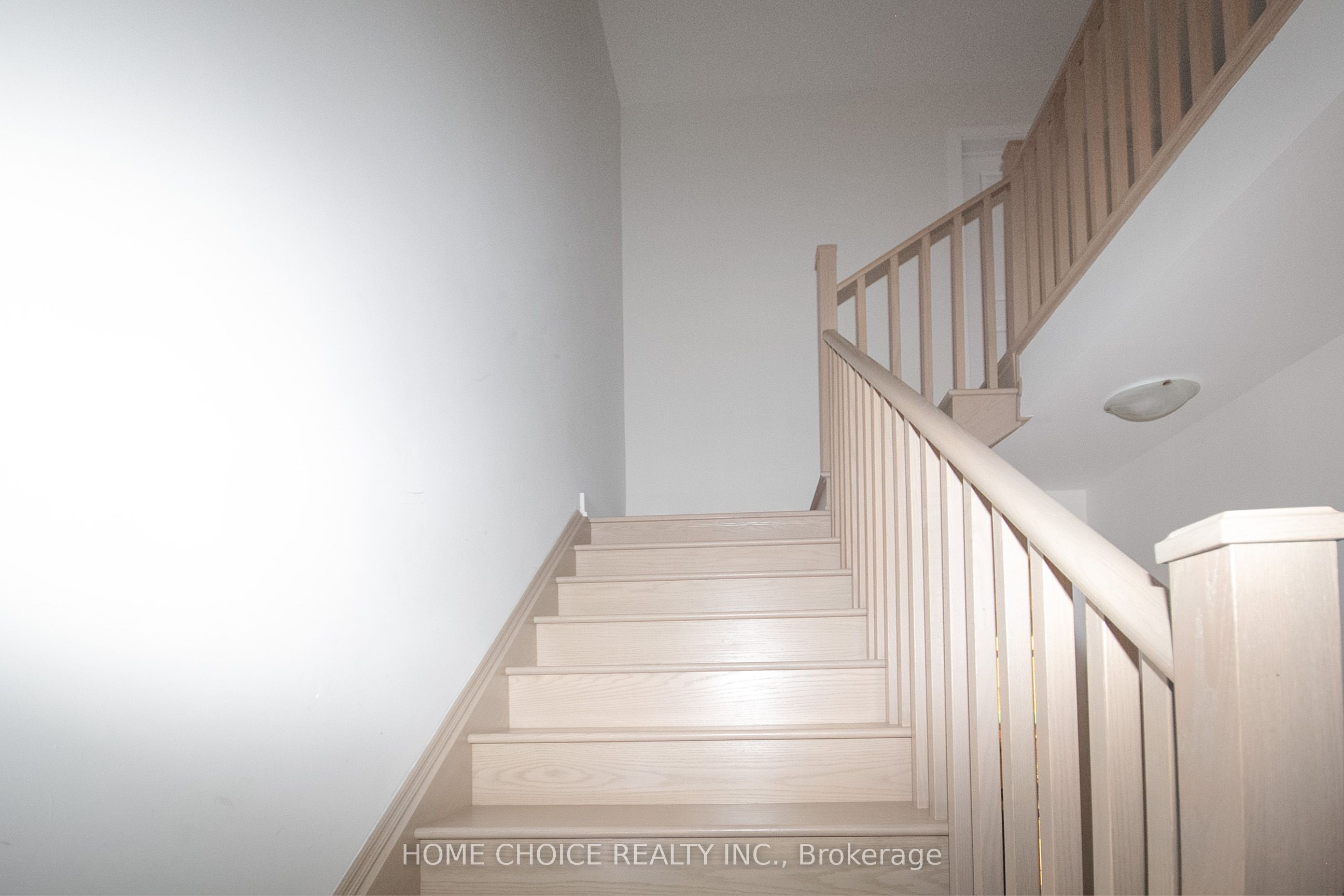 639 Pollock Grove Property Photo 11