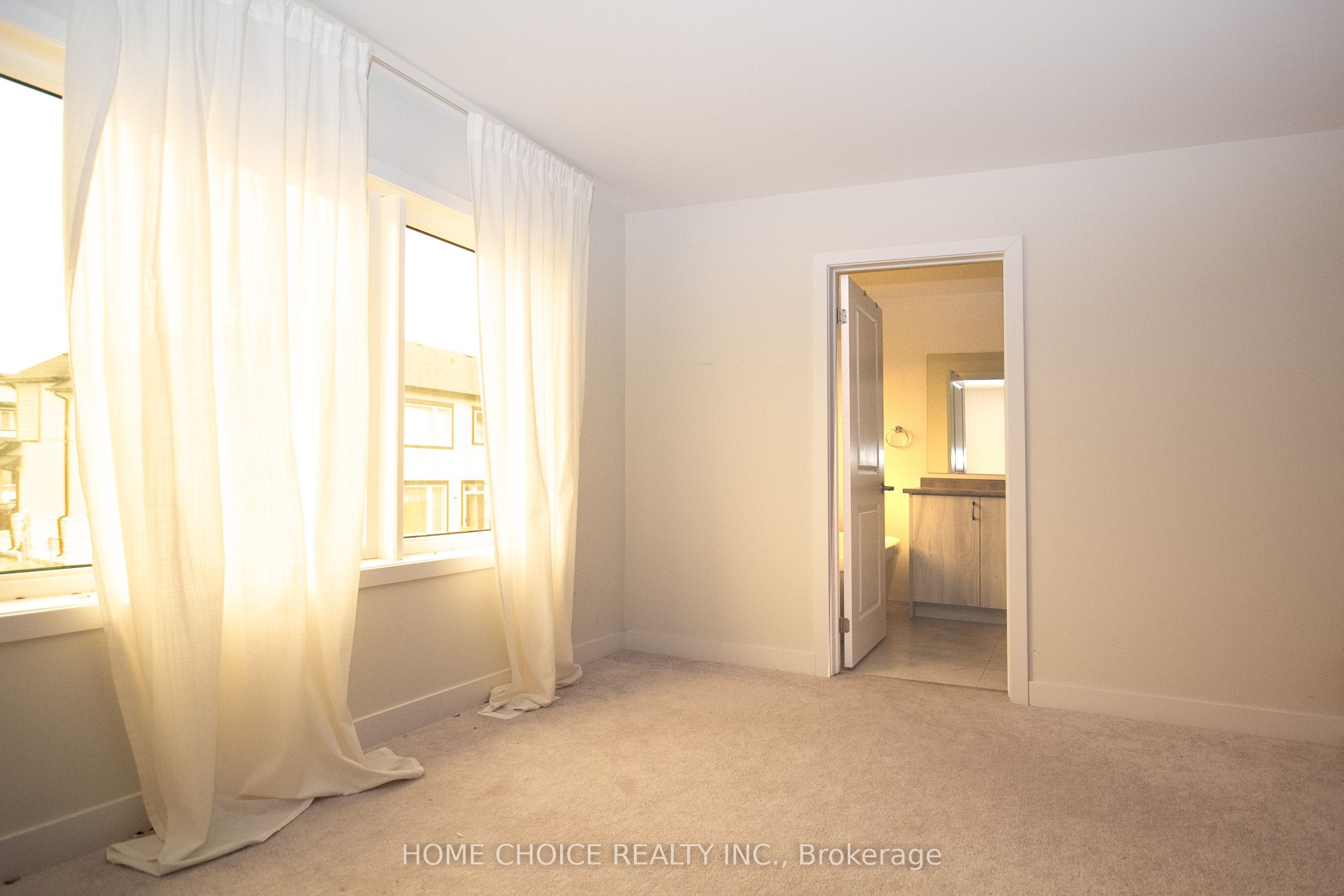 639 Pollock Grove Property Photo 14