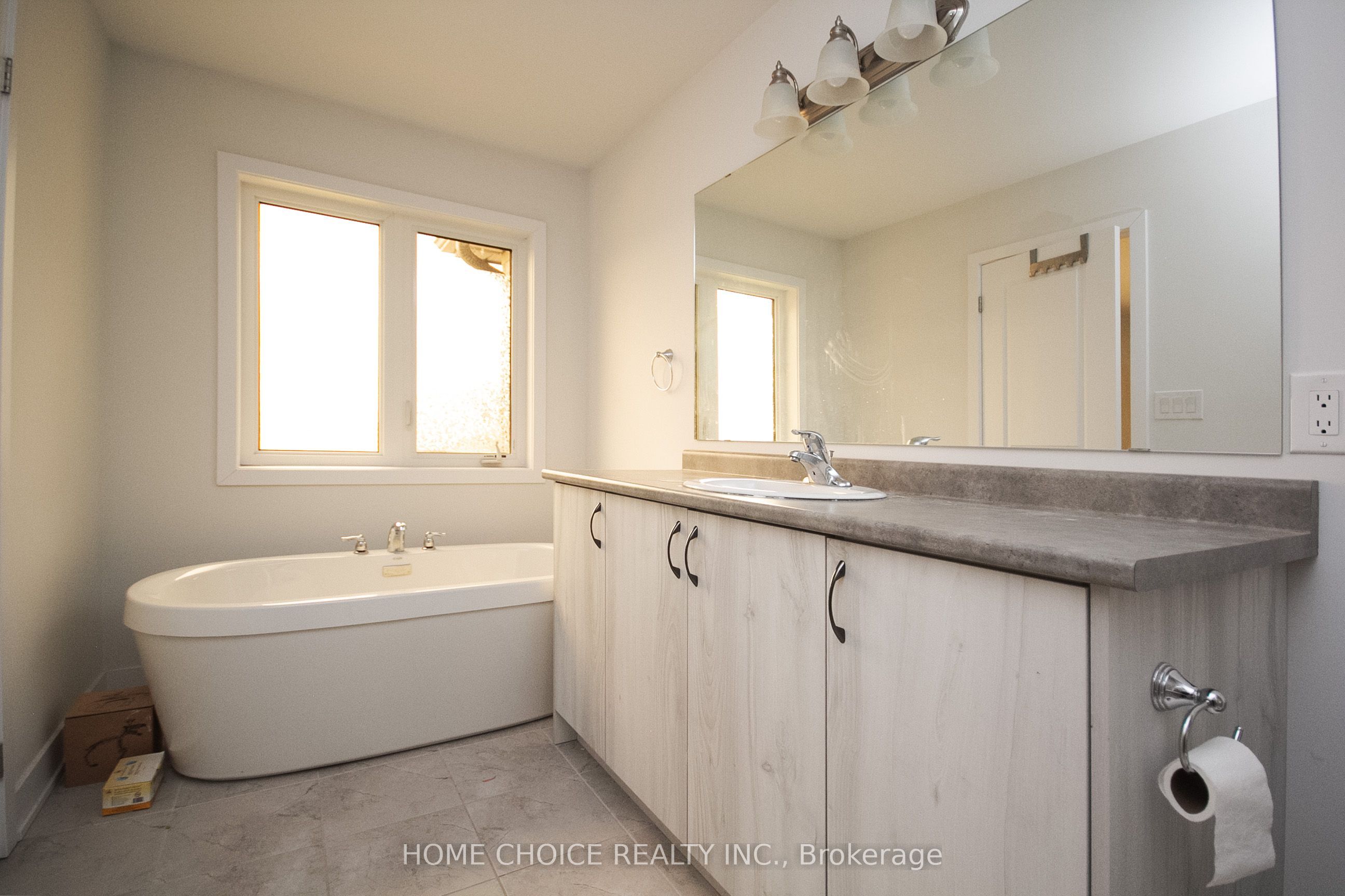 639 Pollock Grove Property Photo 15