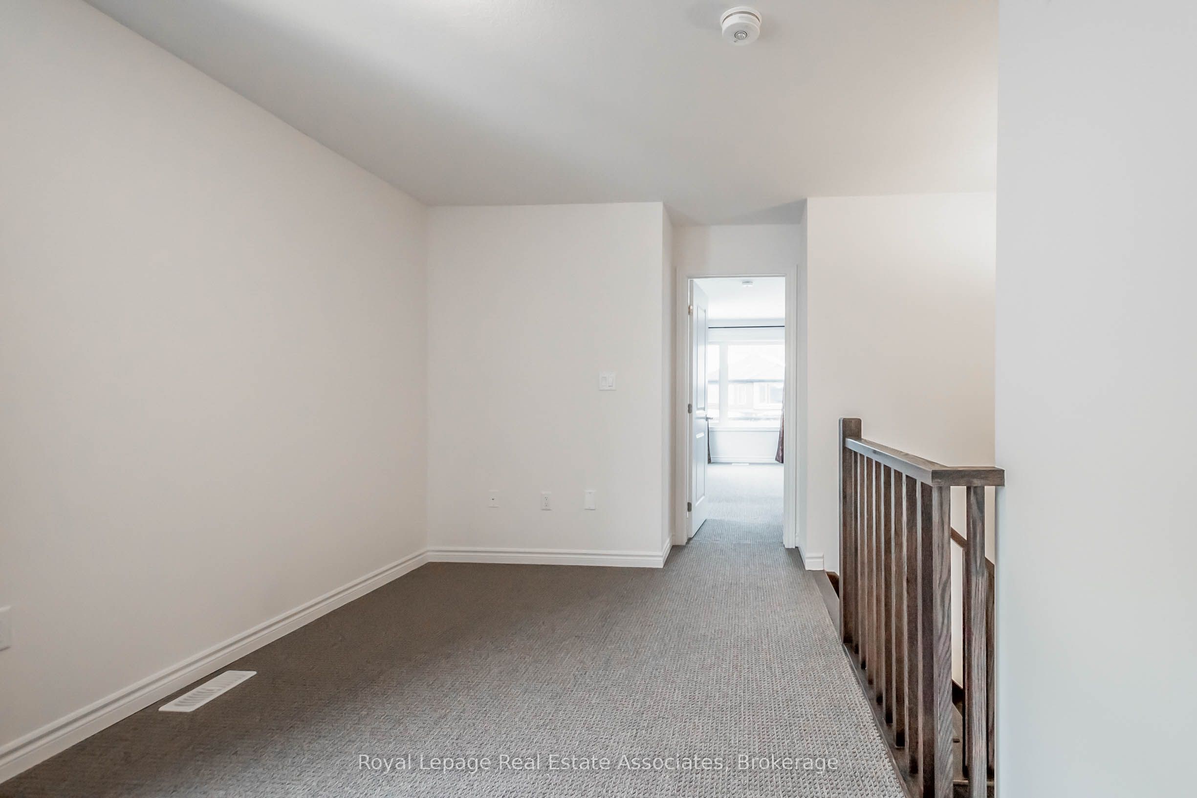 3981 Crown Street Property Photo 17