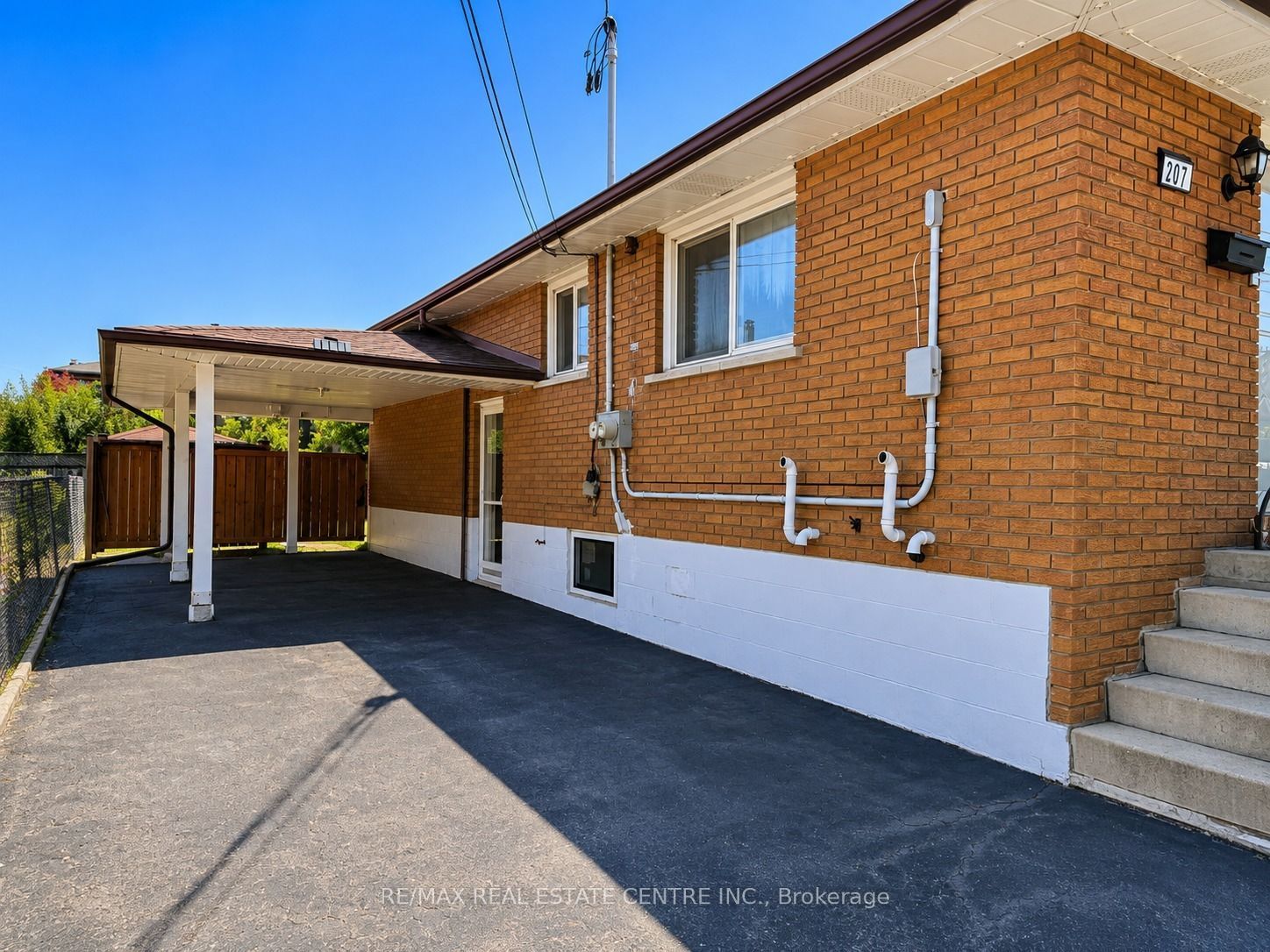 207 Mount Albion Road Property Photo 12