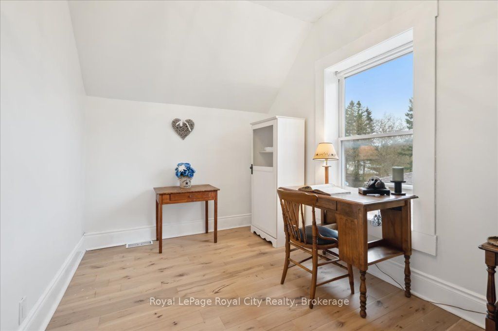 42 Bielby Street Property Photo 27