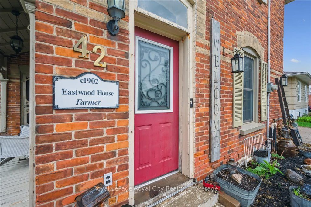 42 Bielby Street Property Photo 43