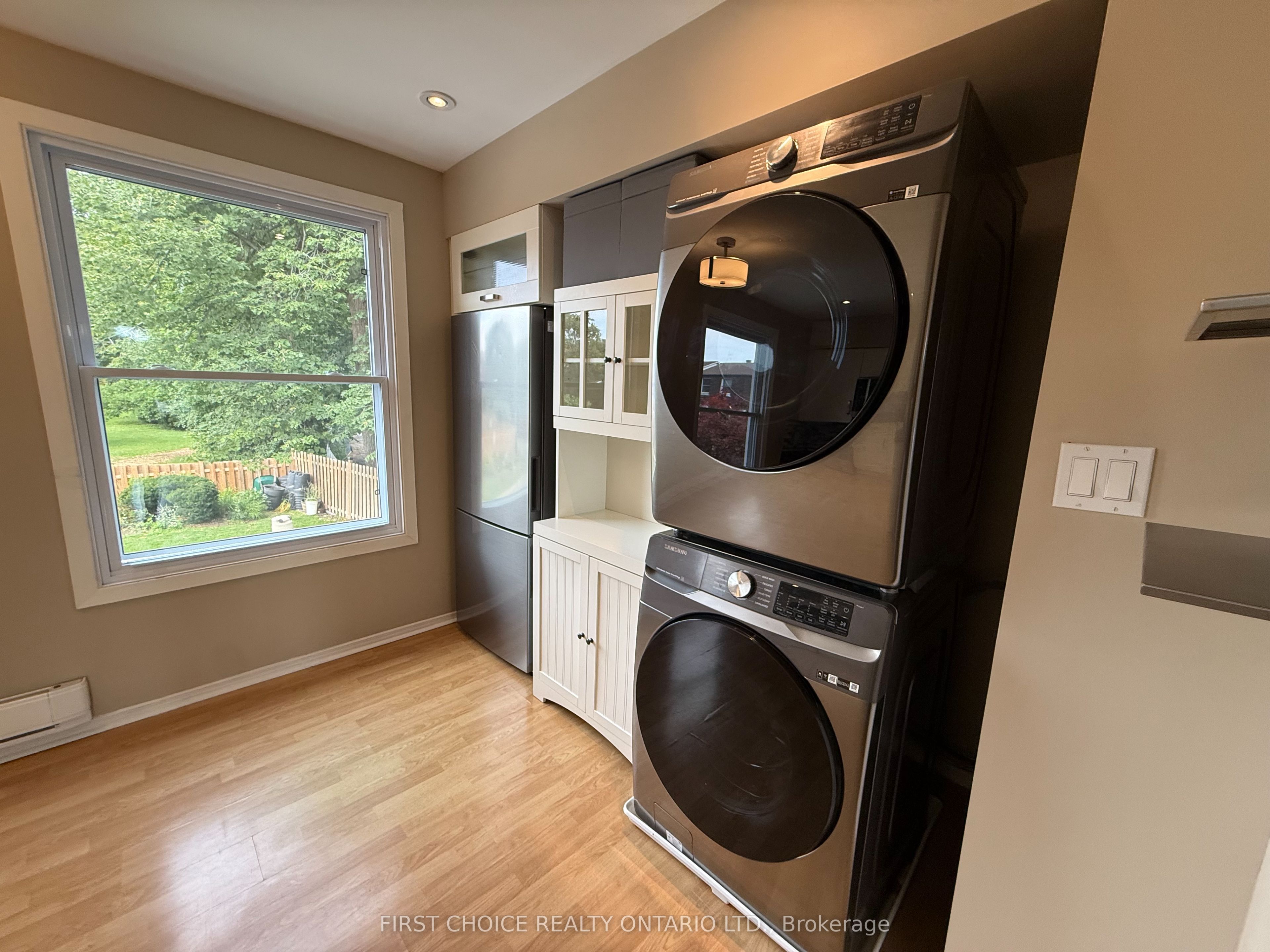 32 Appleby Private N Property Photo 10
