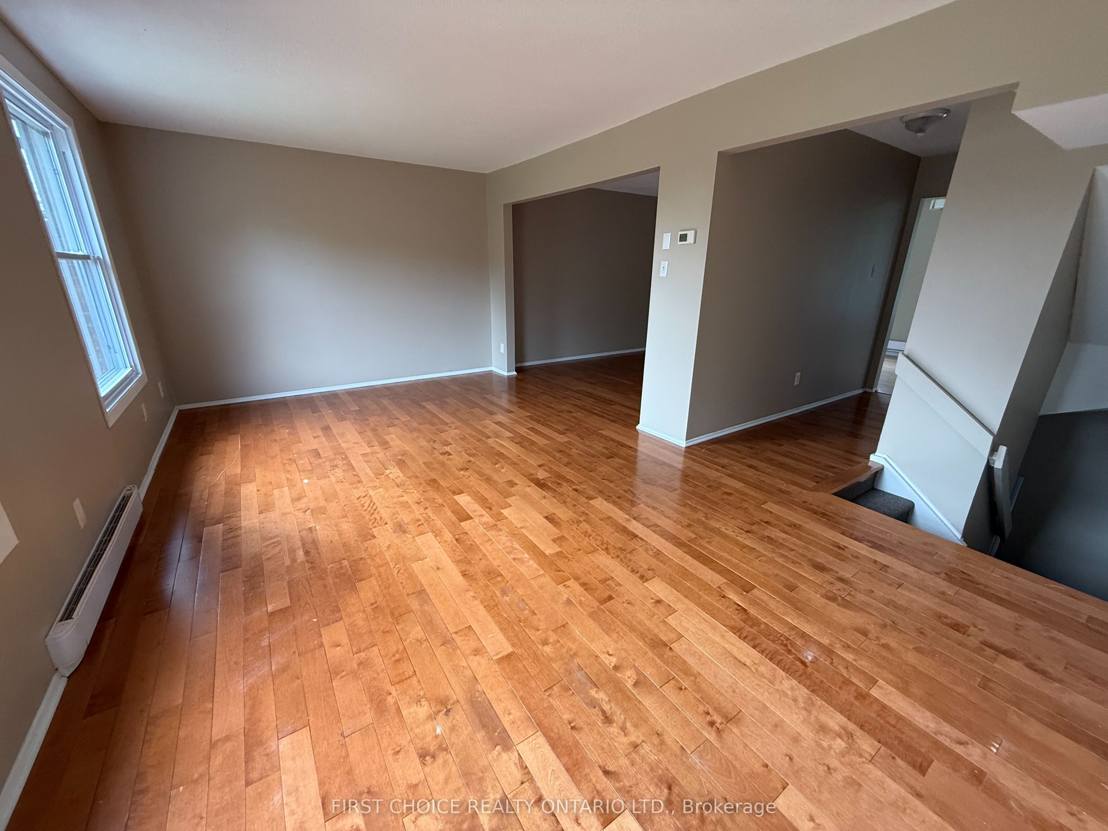 32 Appleby Private N Property Photo 12