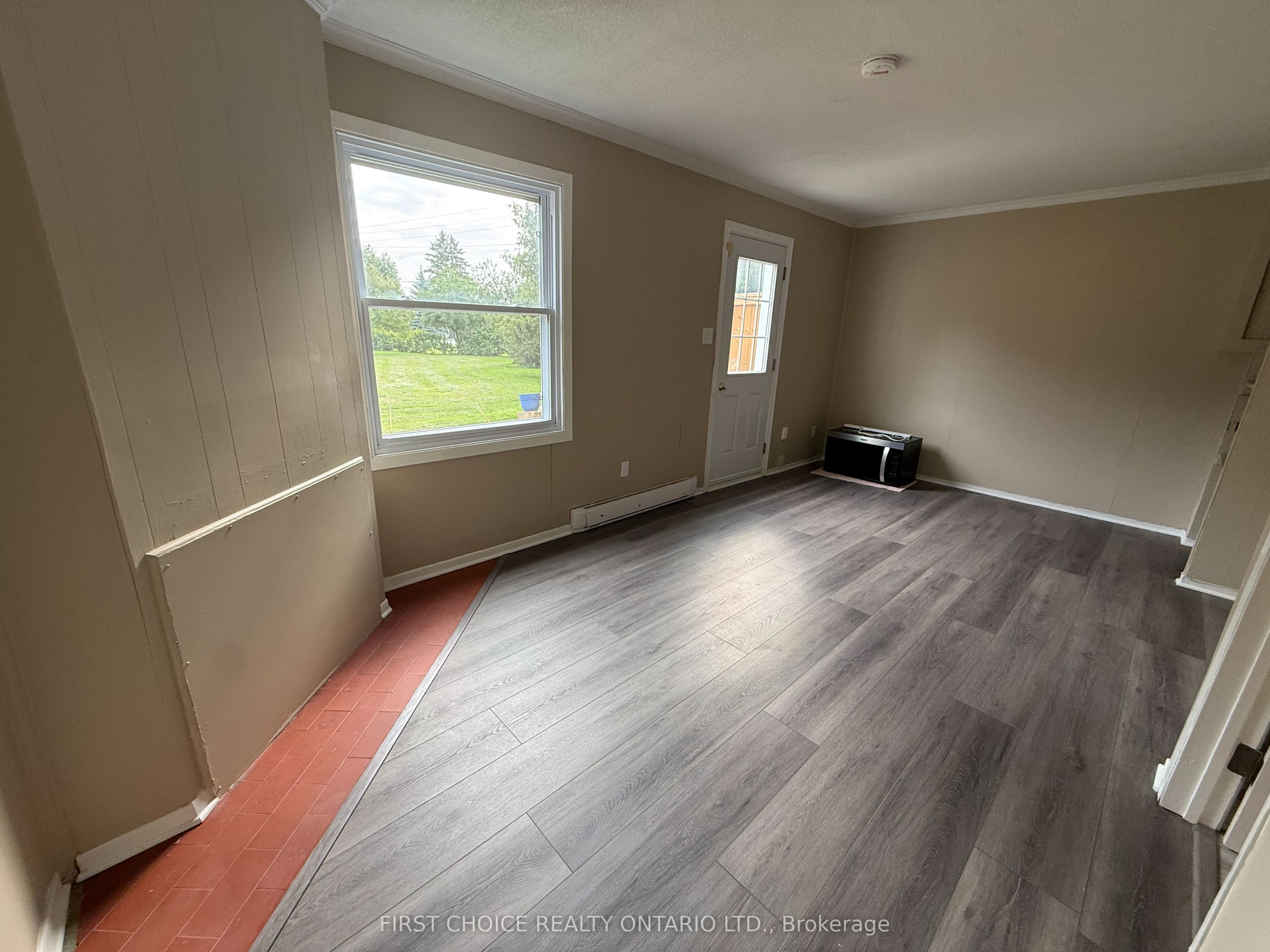 32 Appleby Private N Property Photo 22
