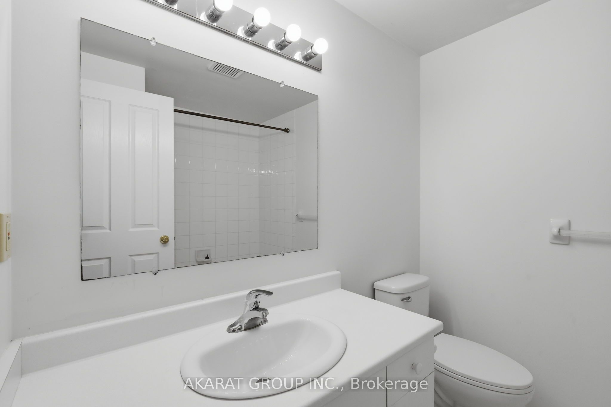 70 Sunnyside Drive 9 Property Photo 32