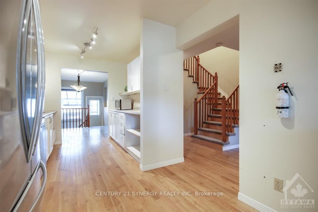 532 Pocono Crescent Property Photo 12
