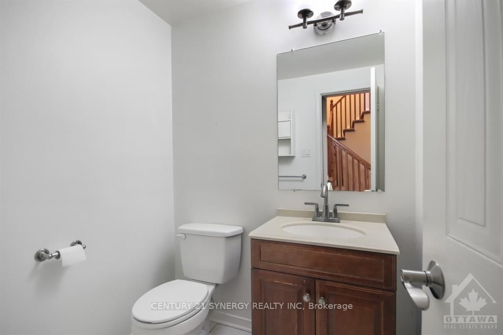 532 Pocono Crescent Property Photo 16
