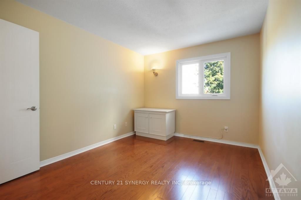 532 Pocono Crescent Property Photo 23