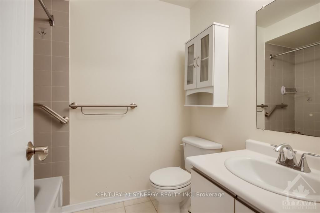 532 Pocono Crescent Property Photo 25