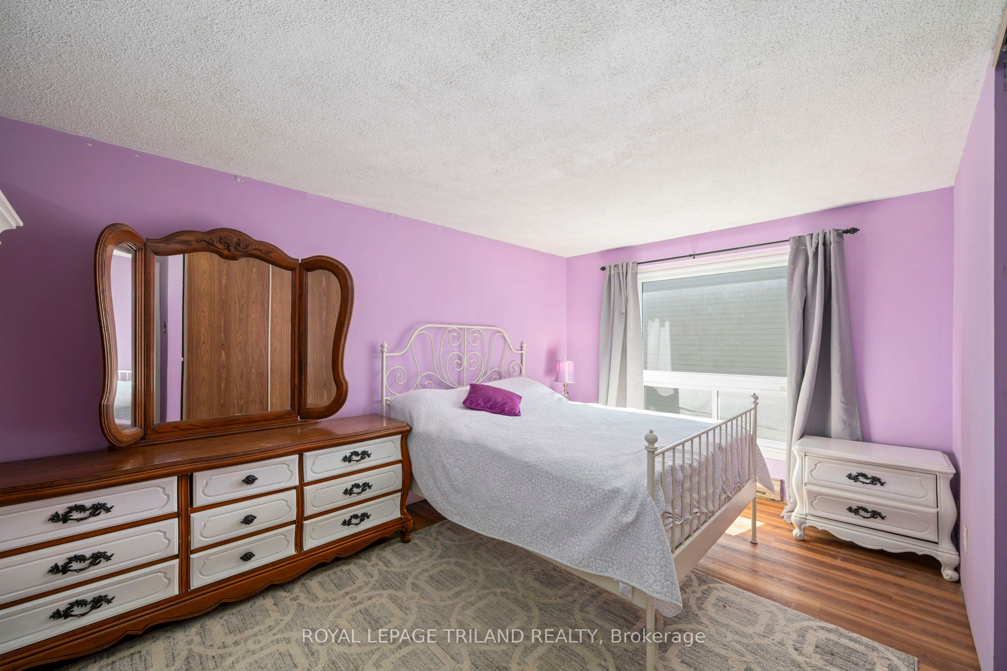 626 Wharncliffe Road S 28 Property Photo 17