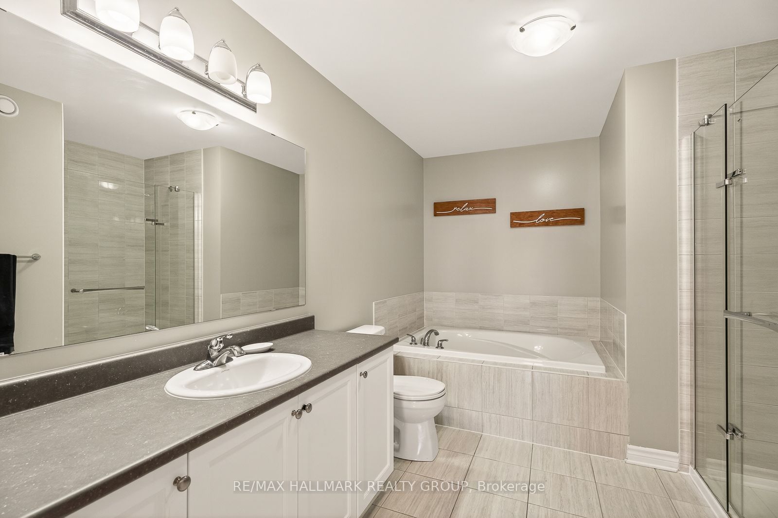 834 Cedar Creek Drive Property Photo 27