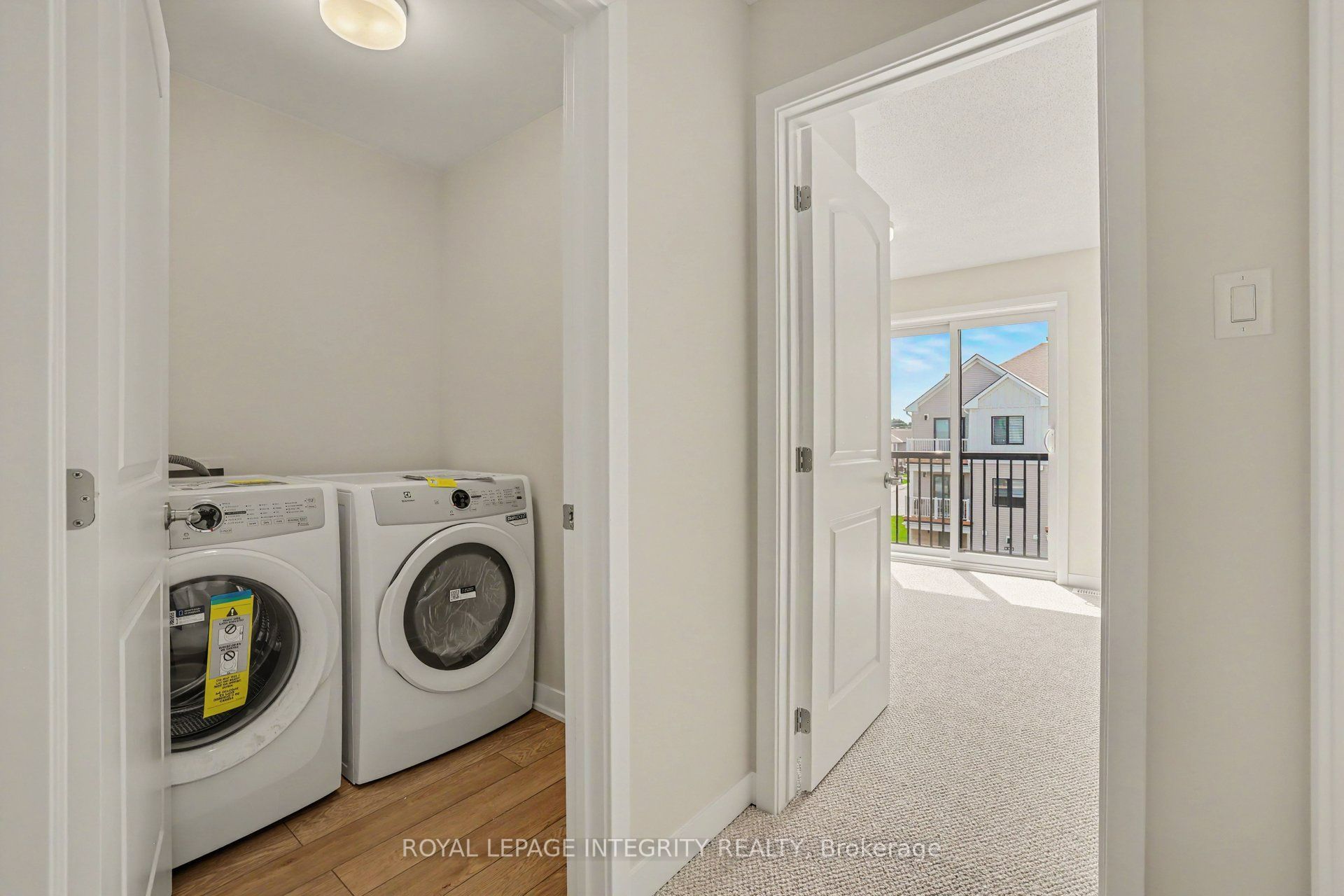 825 Demulcent Lane Property Photo 18