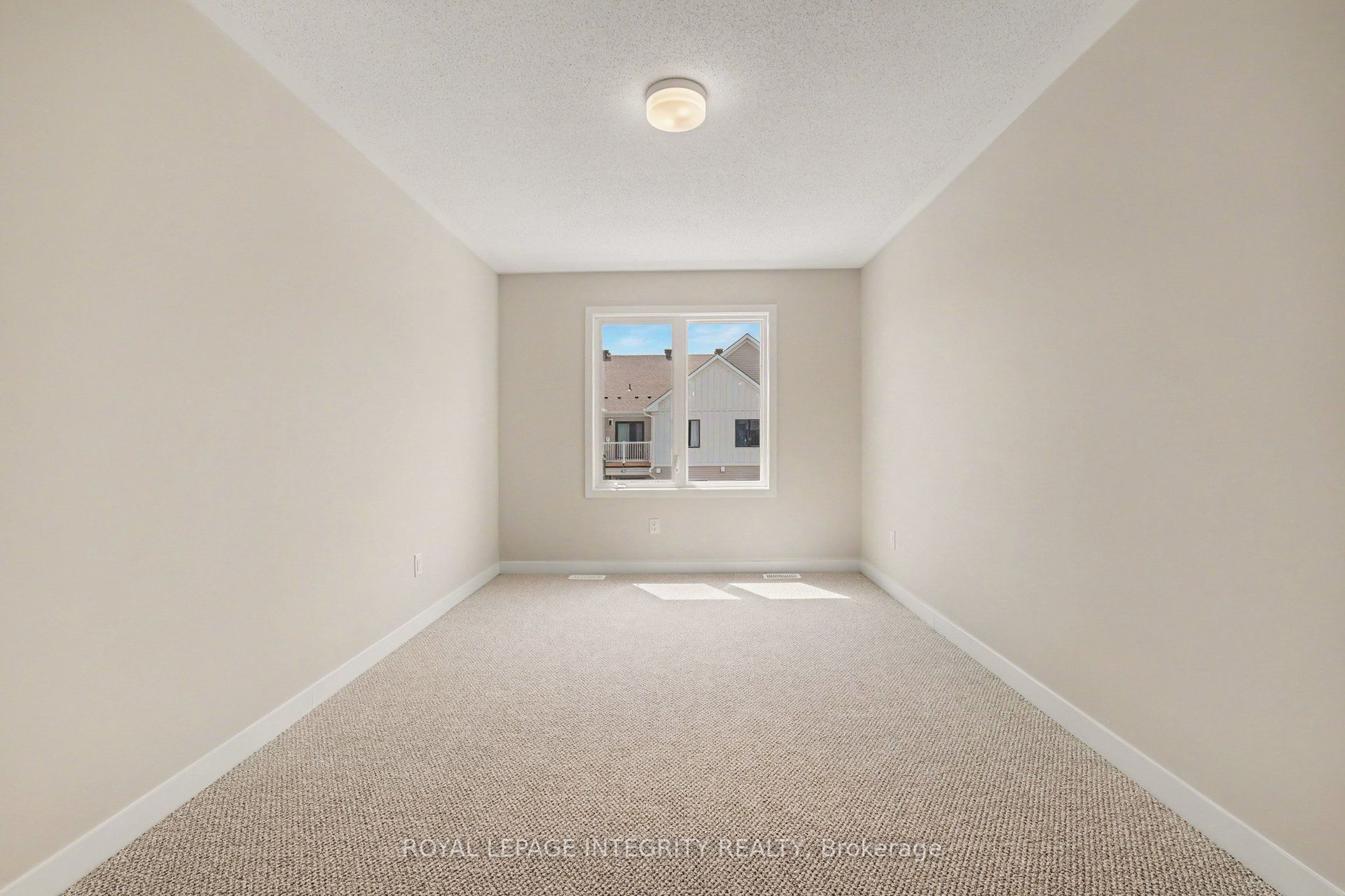 825 Demulcent Lane Property Photo 20