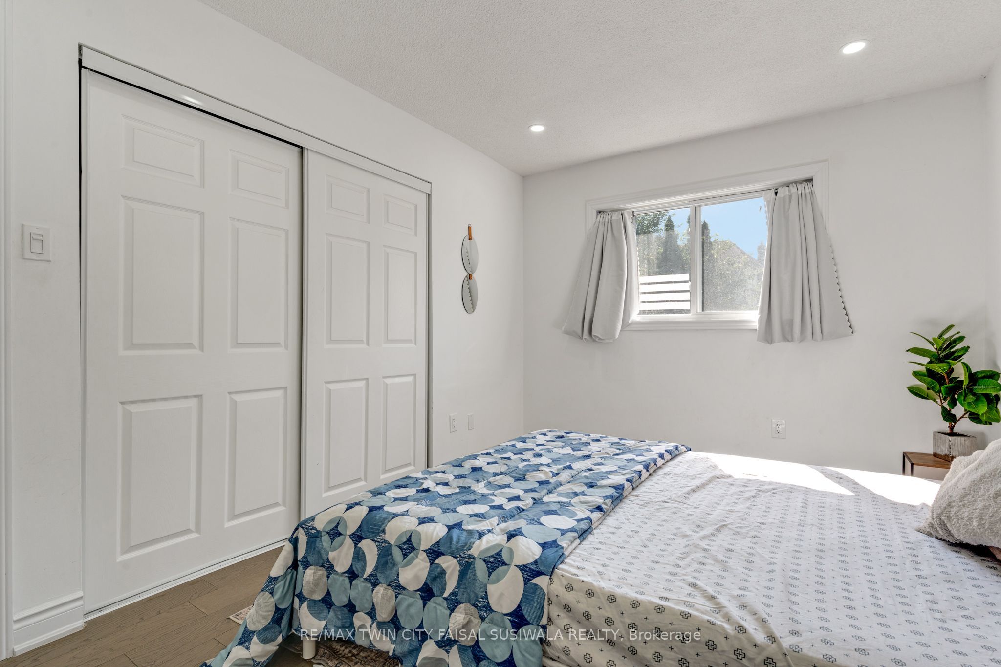 100 Anglerock Drive Property Photo 18